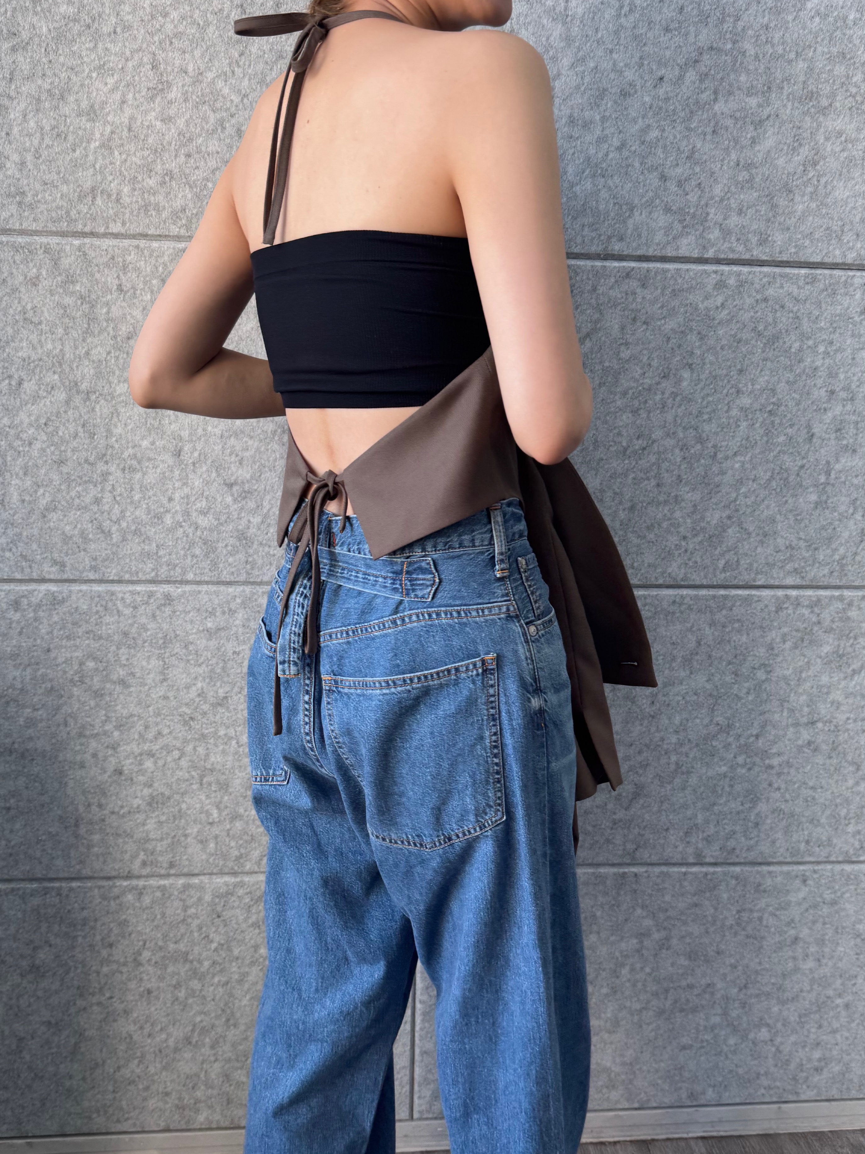 designer yukaさんの「CODE A｜back ribbon vest」を使ったコーディネート