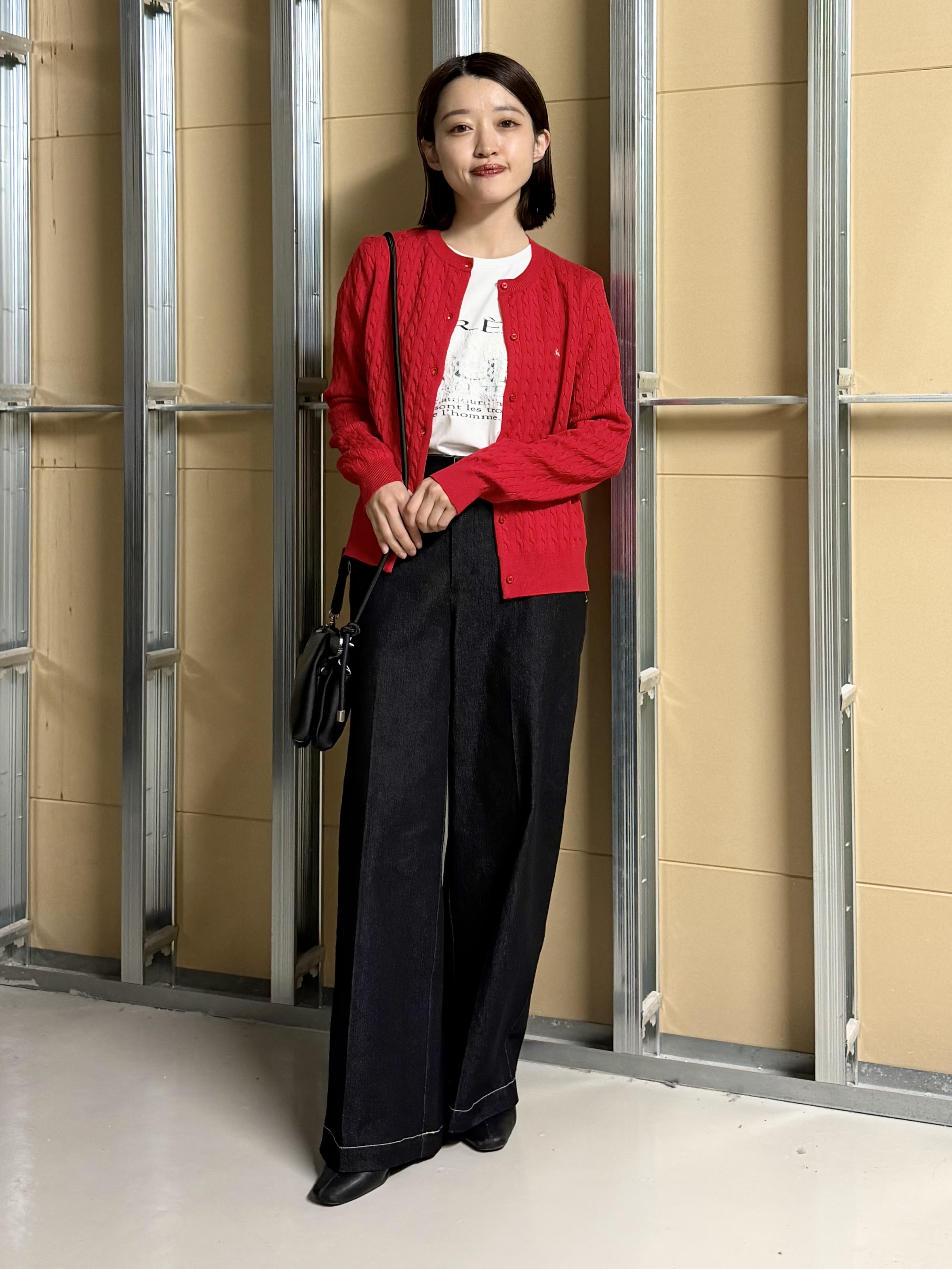sahoさんの「THE SHOP TK｜POLO BCS/ケーブルクルーカーディガン」を使ったコーディネート