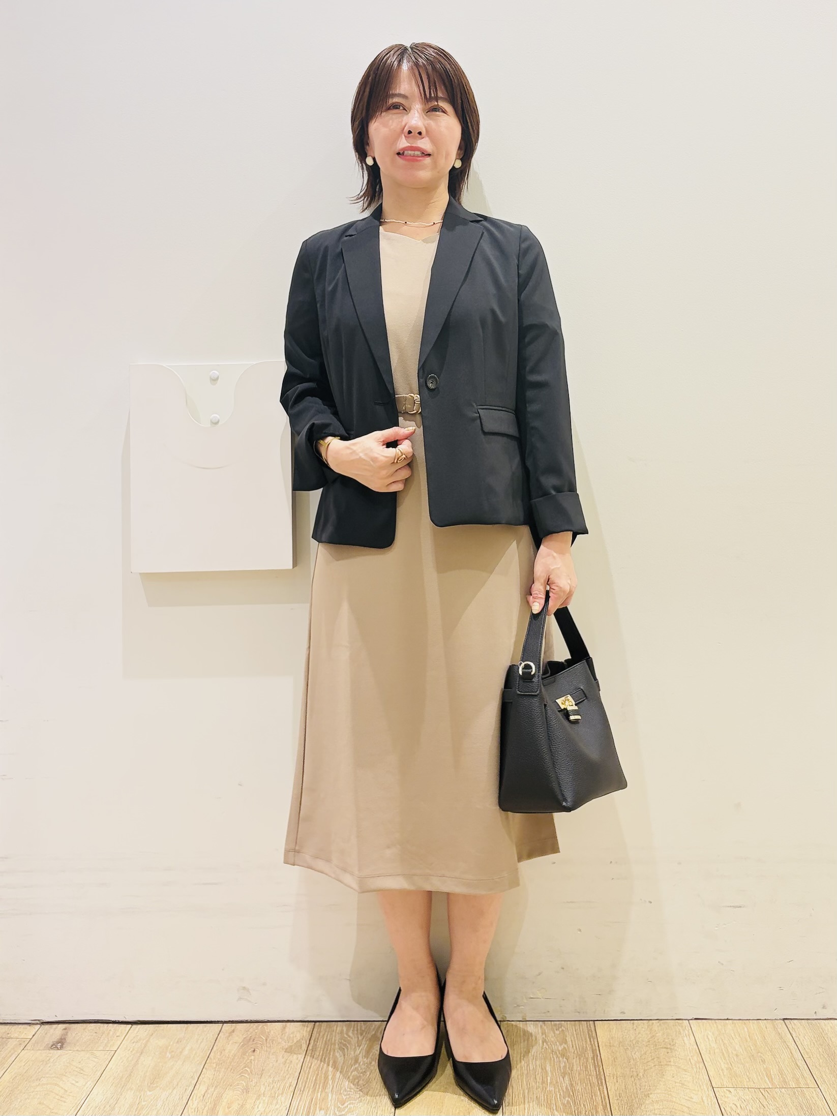 YUKOさんの「index｜【接触冷感／吸水速乾】ハートネックフレアスリーブワンピース《洗濯機OK／UVケア／ストレッチ》」を使ったコーディネート