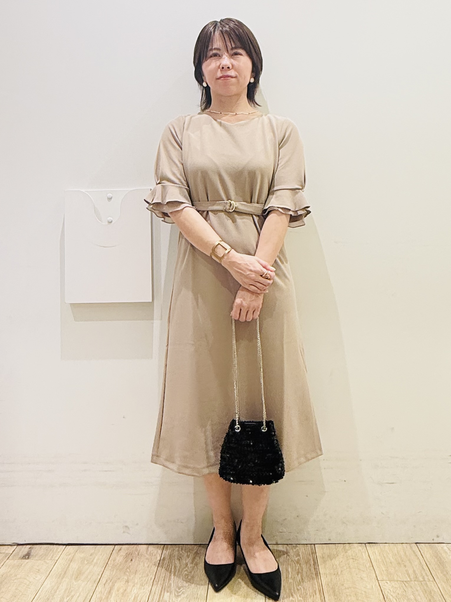 YUKOさんの「index｜【接触冷感／吸水速乾】ハートネックフレアスリーブワンピース《洗濯機OK／UVケア／ストレッチ》」を使ったコーディネート