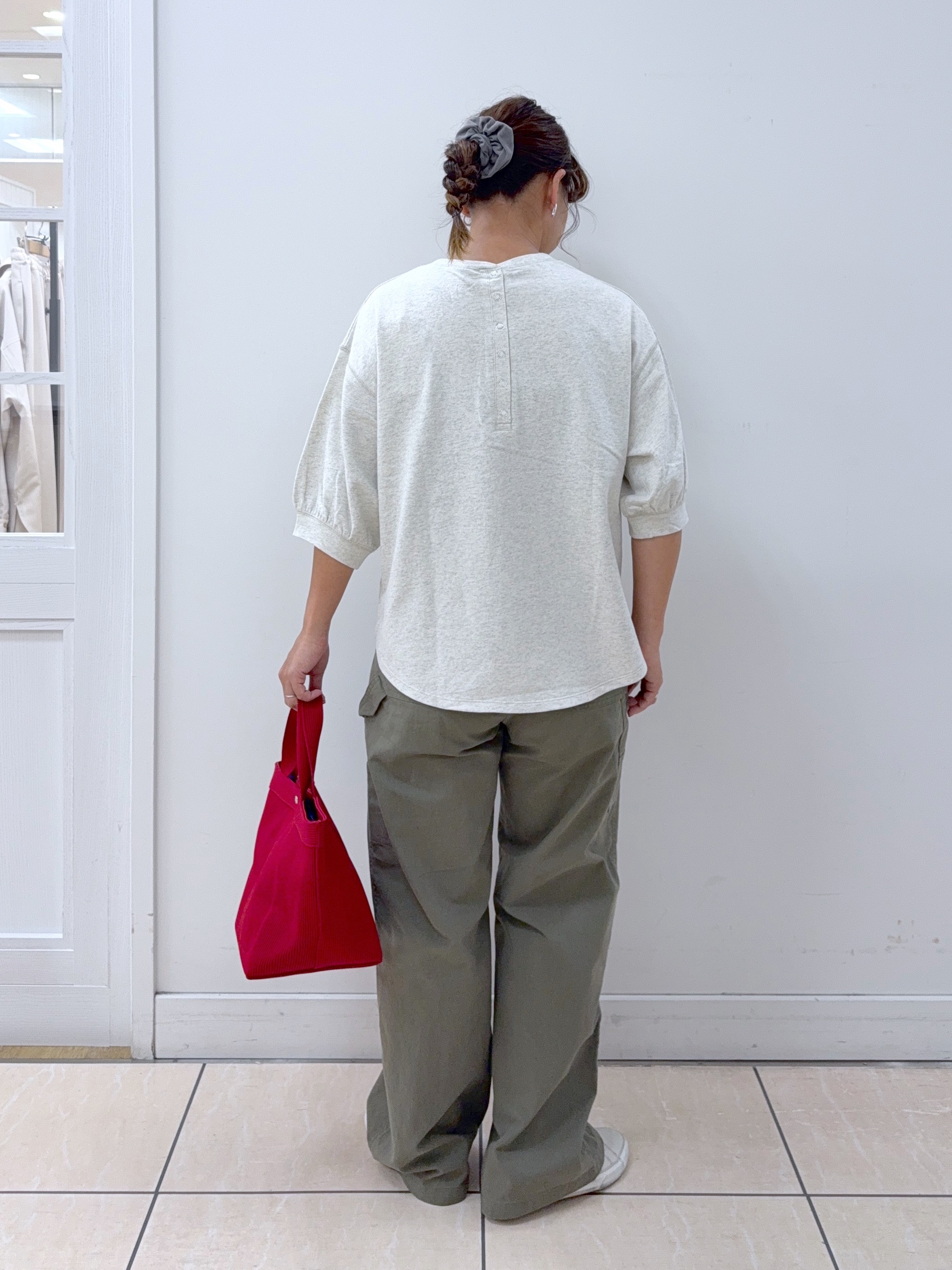 Osawaさんの「Dessin｜バックヘンリーカットソー5分袖」を使ったコーディネート