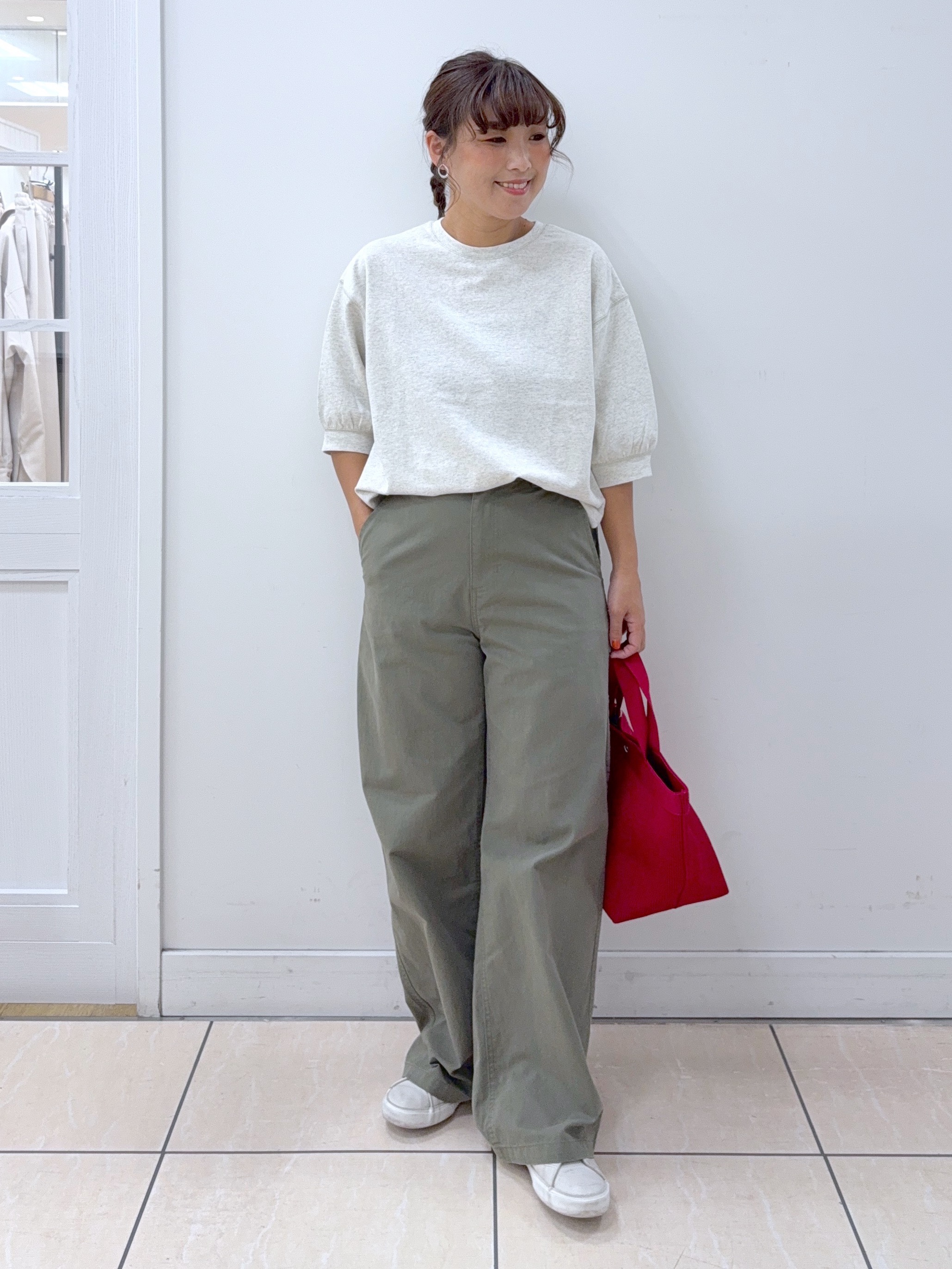 Osawaさんの「Dessin｜バックヘンリーカットソー5分袖」を使ったコーディネート