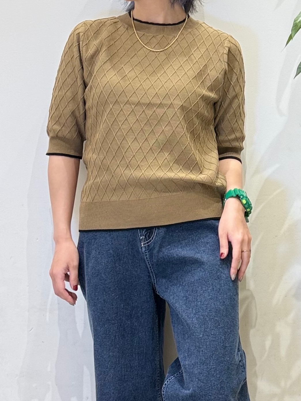 misakiさんの「SHOO･LA･RUE｜【毛玉になりにくい/S-LL】きれいですっきり二の腕カバー ダイヤ柄5分袖ニット」を使ったコーディネート