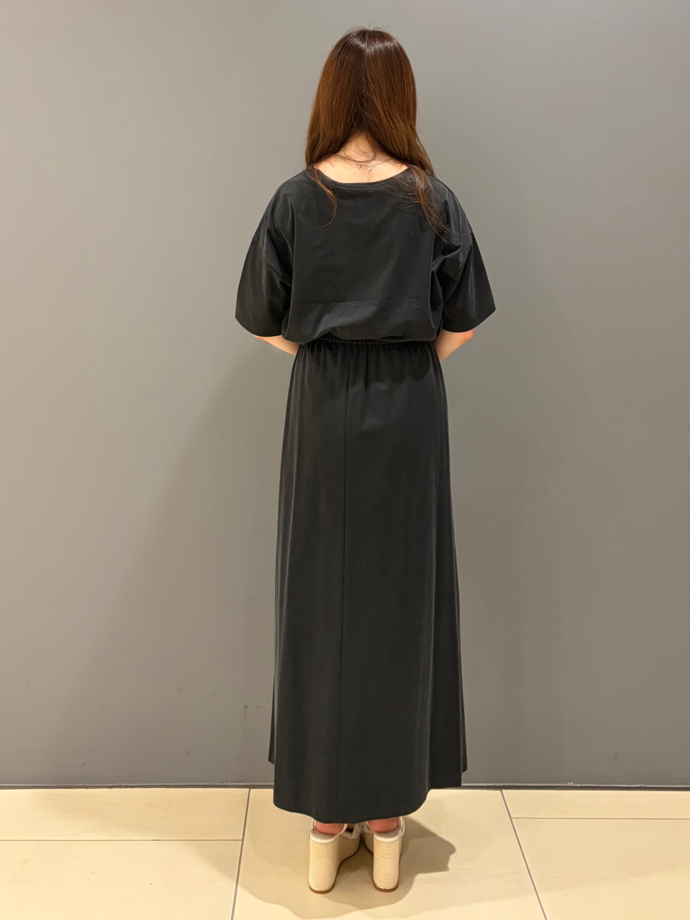 miさんの「UNTITLED｜【セットアップ可/接触冷感】ヴィンテージライクプルオーバー」を使ったコーディネート