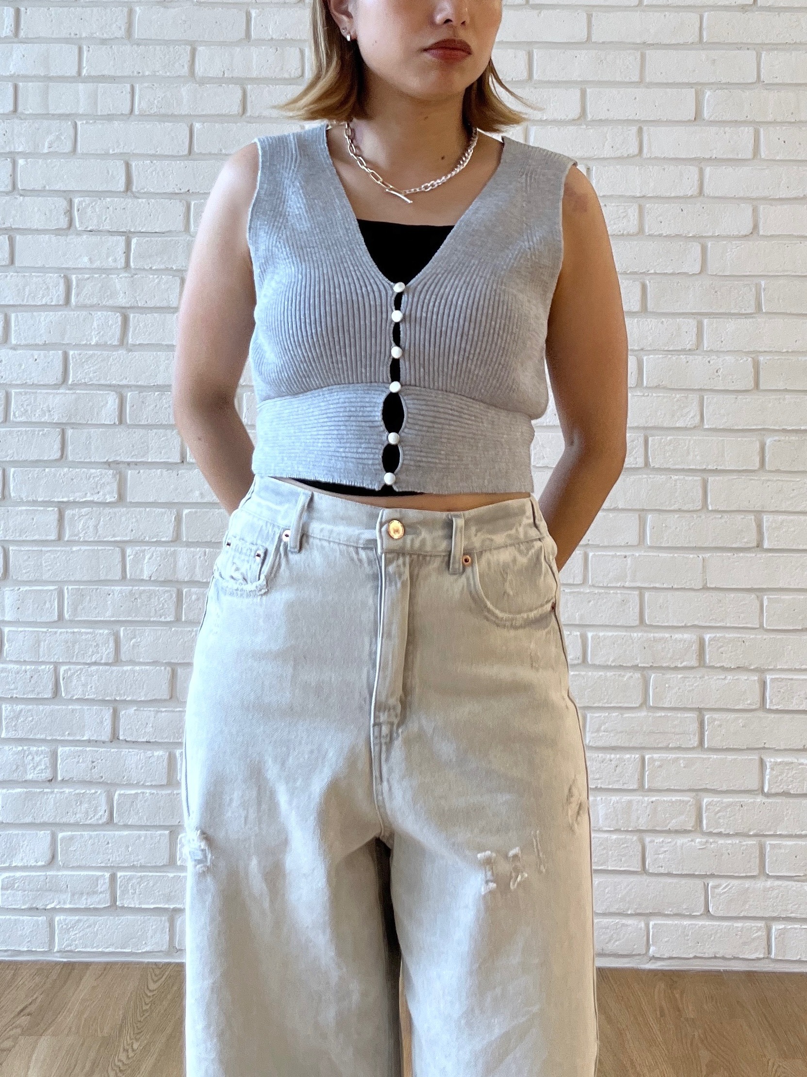 Harukaさんの「INDIVI｜ラメMIXニットビスチェ」を使ったコーディネート