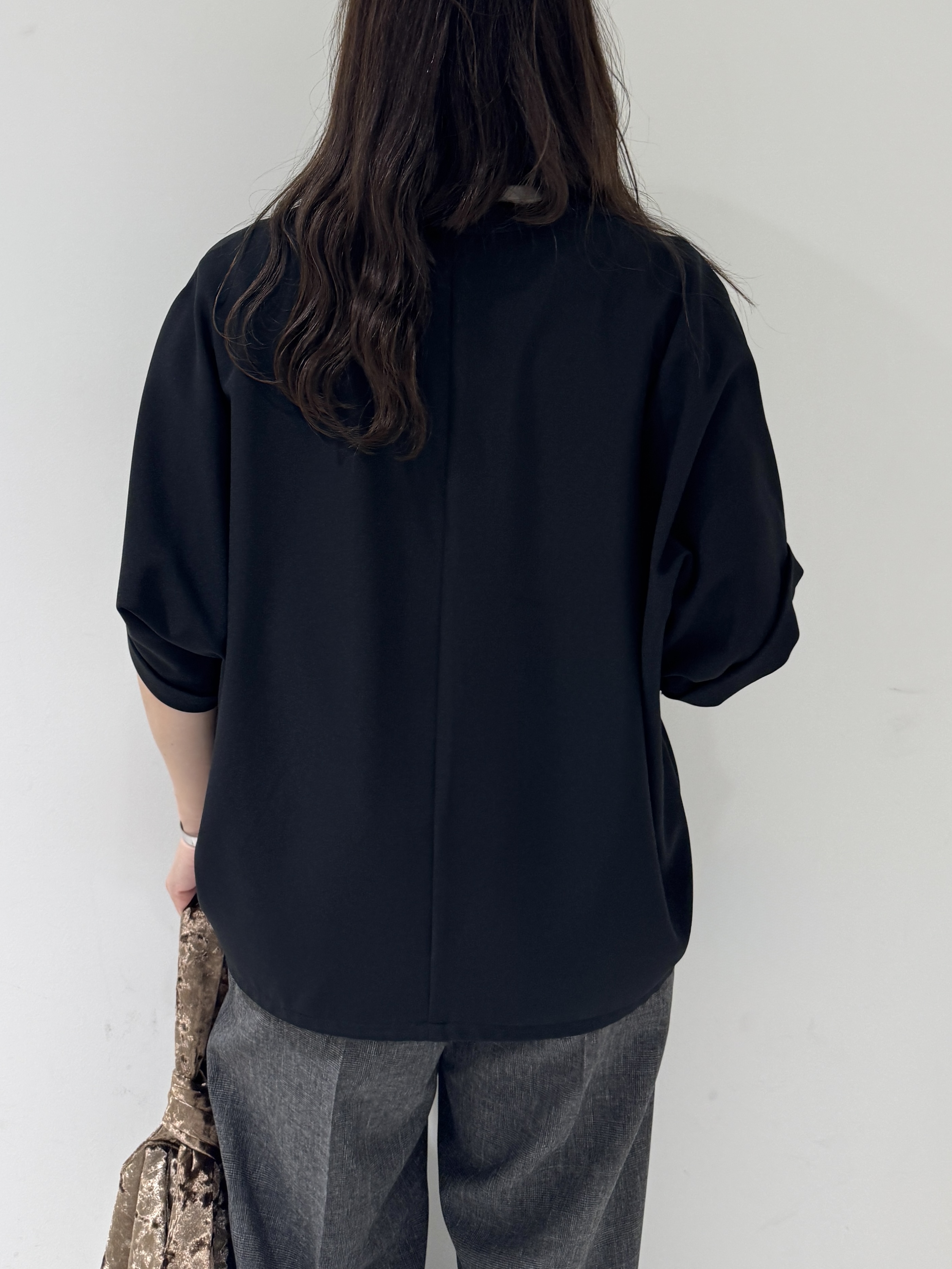 そんさんの「INDIVI｜【夏羽織り/着る日傘】ドルマンフォルムブルゾン」を使ったコーディネート