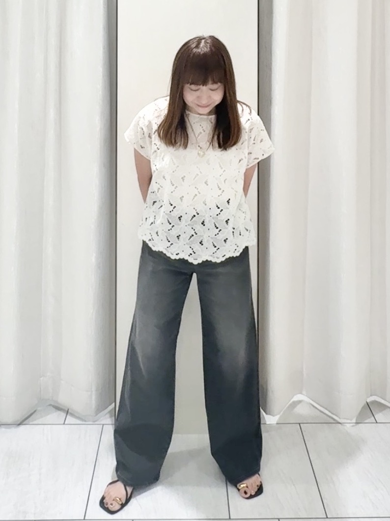 ʏᴜᴋɪᴋᴏさんの「UNTITLED｜【セットアップ可/品のある透け感】リーフレースブラウス」を使ったコーディネート