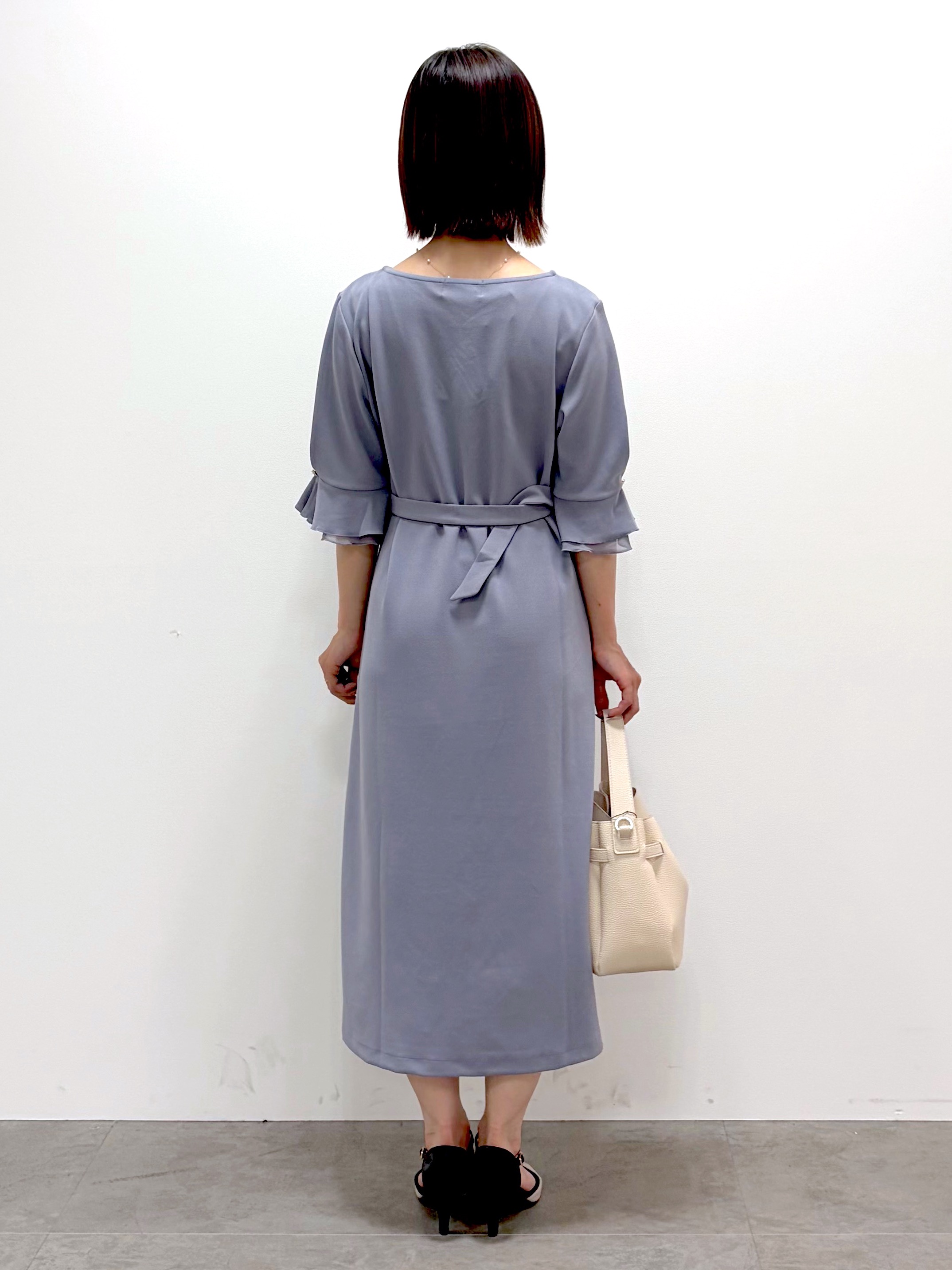 kozuさんの「index｜【接触冷感／吸水速乾】ハートネックフレアスリーブワンピース《洗濯機OK／UVケア／ストレッチ》」を使ったコーディネート