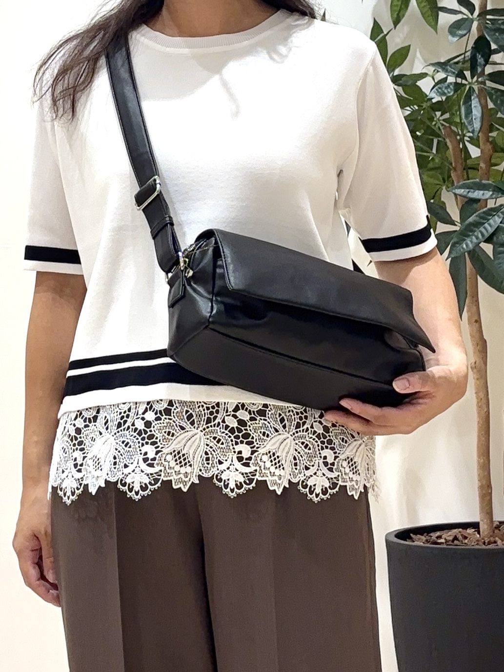 miraiさんの「grove｜【シリーズ累計36万枚／UVカット・ひんやり・洗濯機OK】やわらかドライタッチレースドッキングニット」を使ったコーディネート