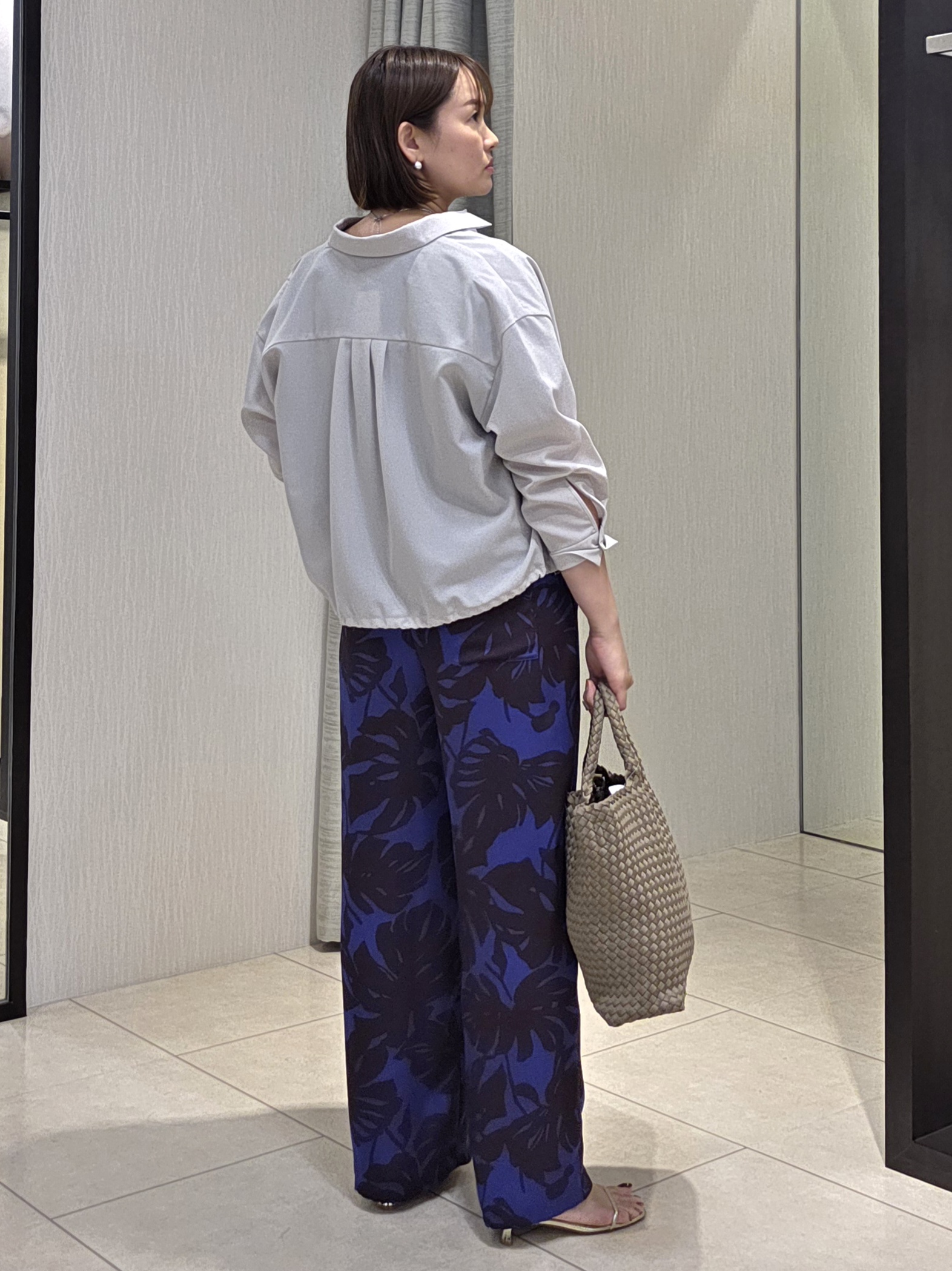 naokoさんの「UNTITLED｜【セットアップ可/UVカット/接触冷感】エアリークールドロストシャツ」を使ったコーディネート
