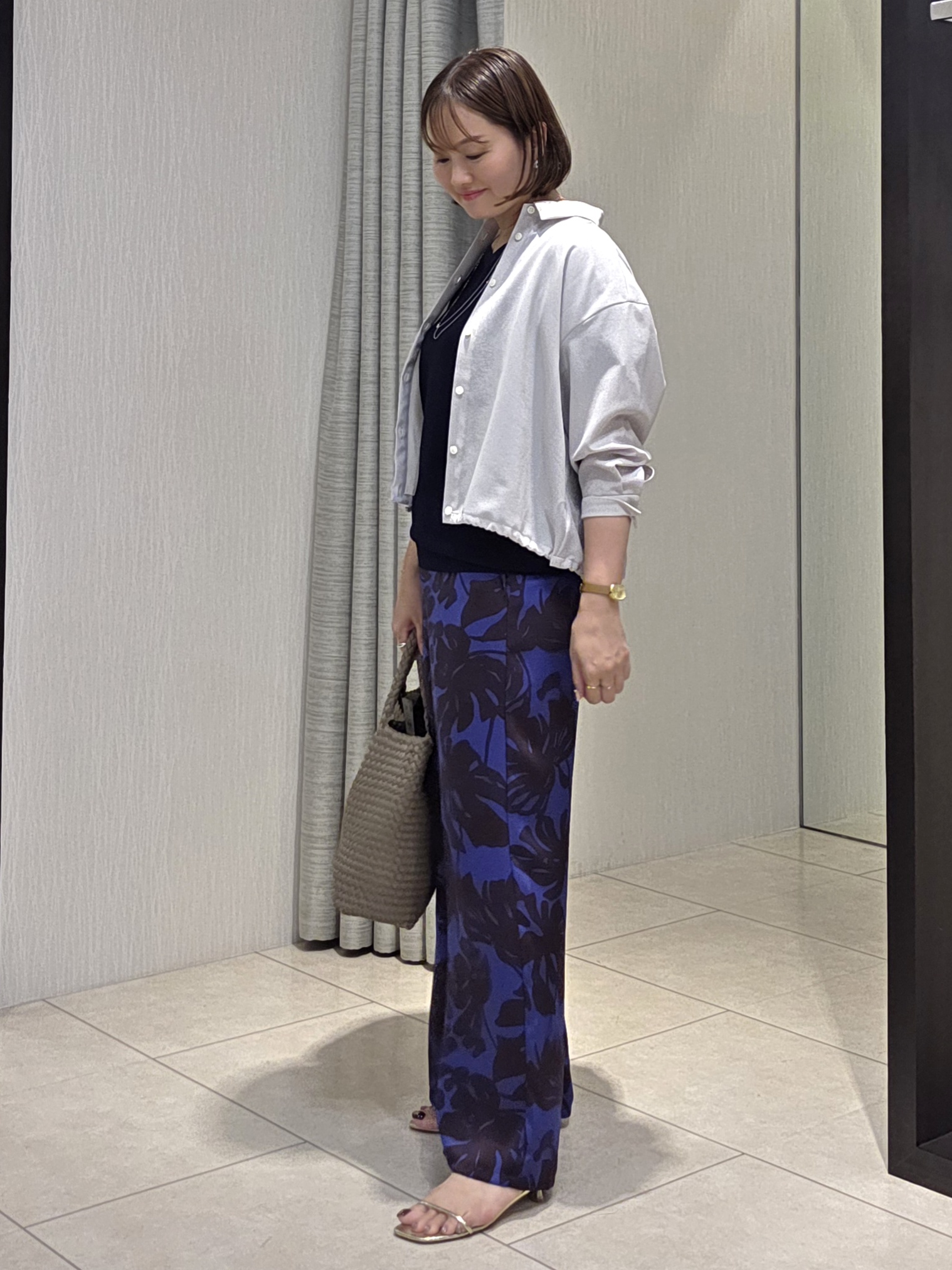 naokoさんの「UNTITLED｜【セットアップ可/UVカット/接触冷感】エアリークールドロストシャツ」を使ったコーディネート