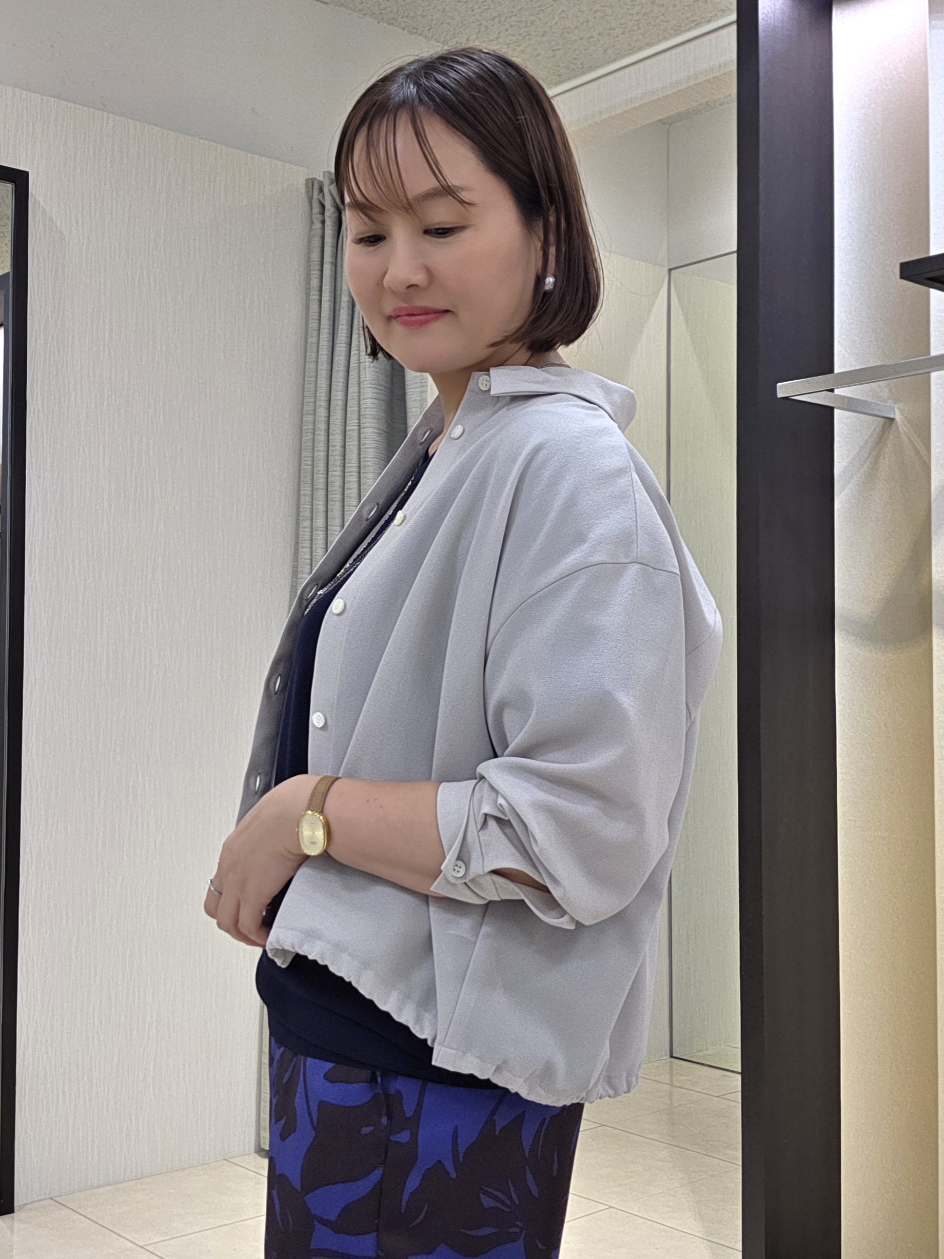 naokoさんの「UNTITLED｜【セットアップ可/UVカット/接触冷感】エアリークールドロストシャツ」を使ったコーディネート
