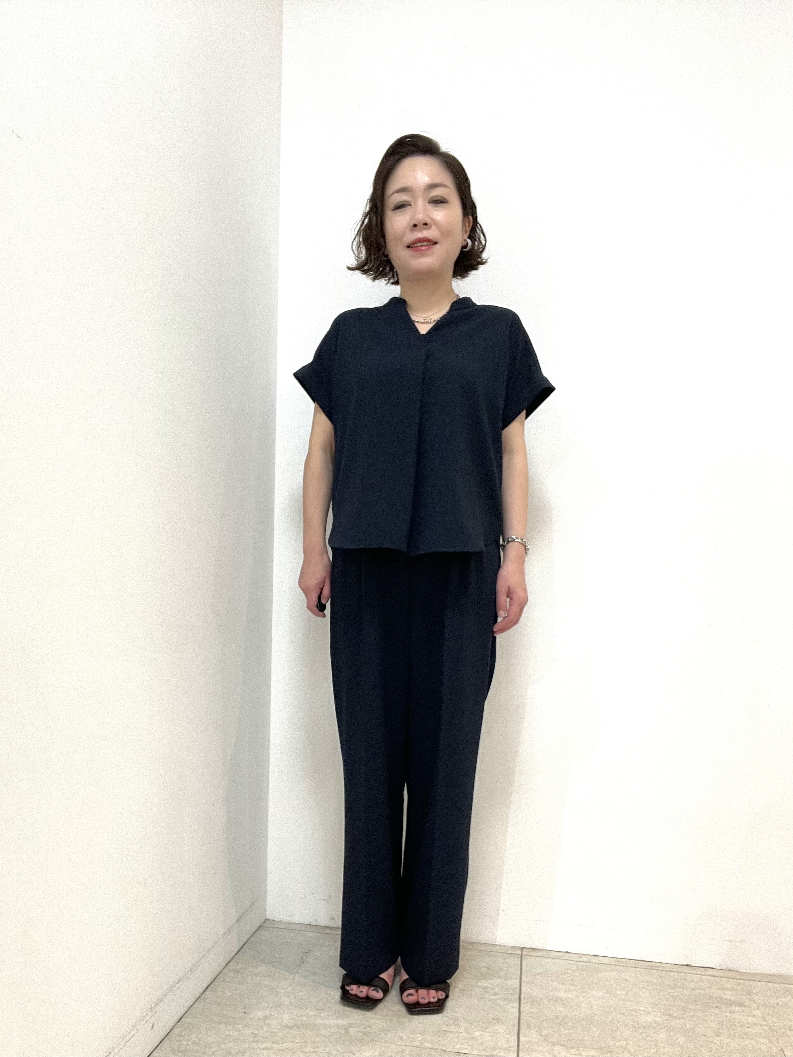 Wachiさんの「UNTITLED｜【セットアップ可/通気性/UVカット】エアリークールブラウス」を使ったコーディネート