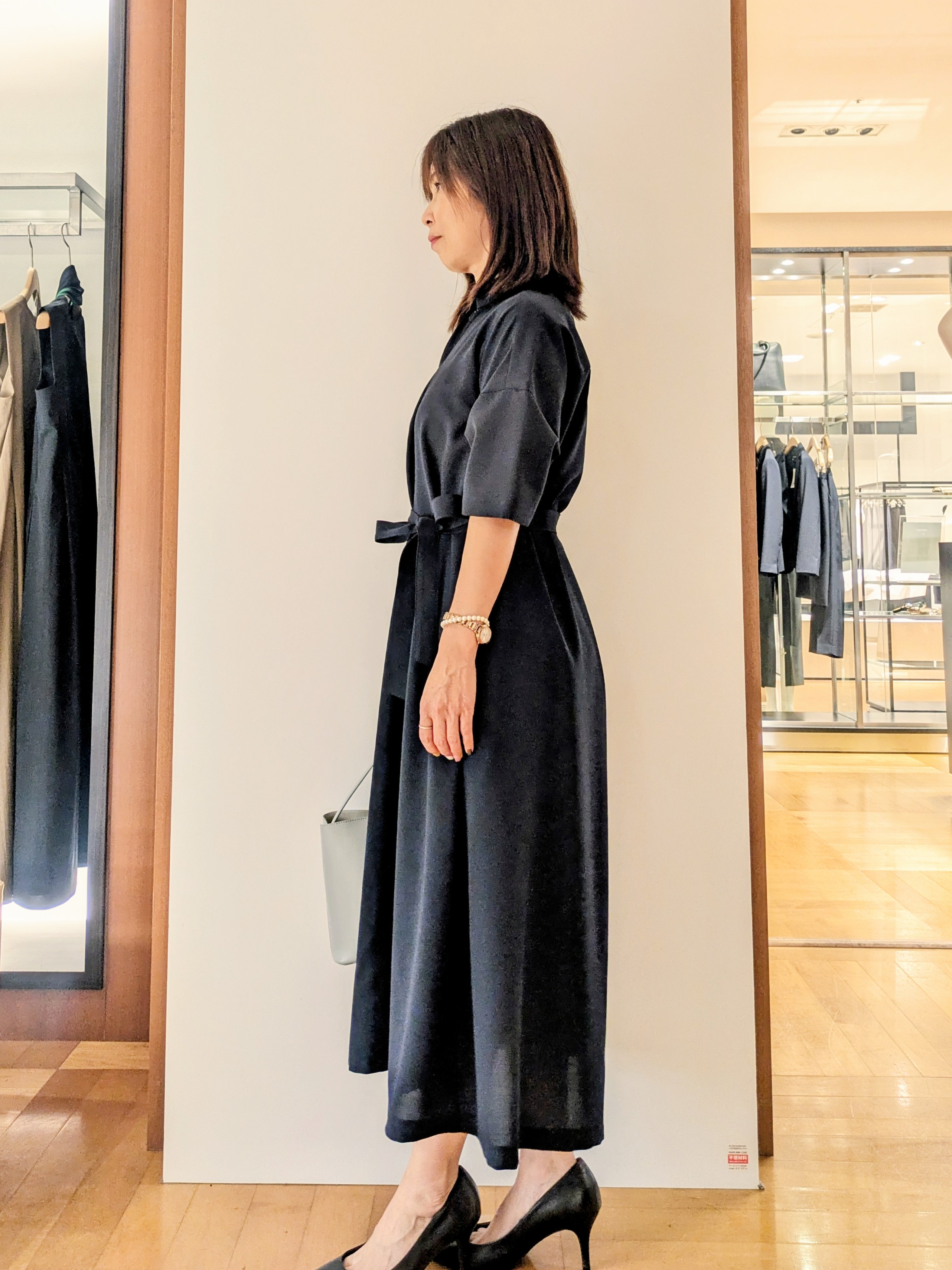 laverさんの「UNTITLED｜【UVカット/接触冷感/通気性】エアリークールワンピース」を使ったコーディネート