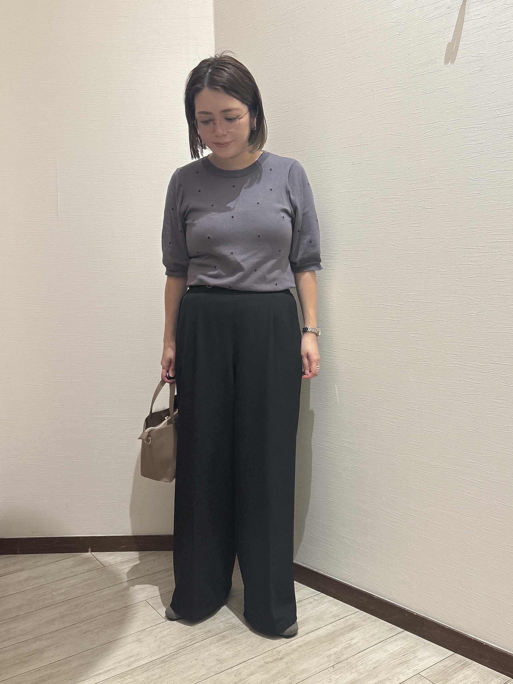 Chinaさんの「SHOO･LA･RUE｜【ひんやり/着丈選べる/洗濯後しわになりにくい/S-LL】大人の上品シルエット センタープレスタック」を使ったコーディネート