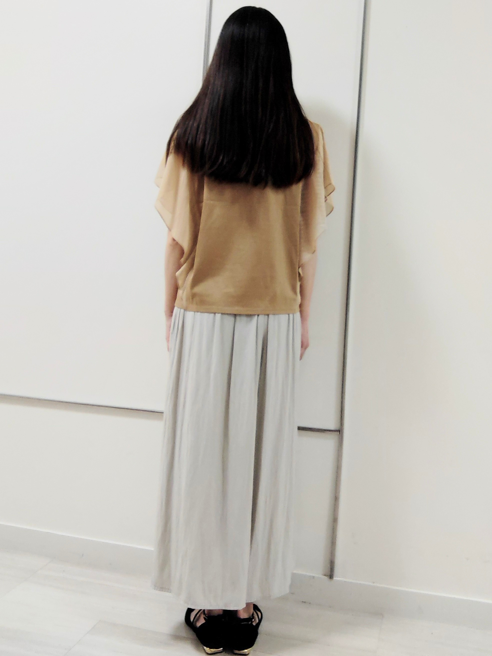 takuさんの「COUP DE CHANCE｜【手洗い可／日本製】フレンチシアーカットソー」を使ったコーディネート