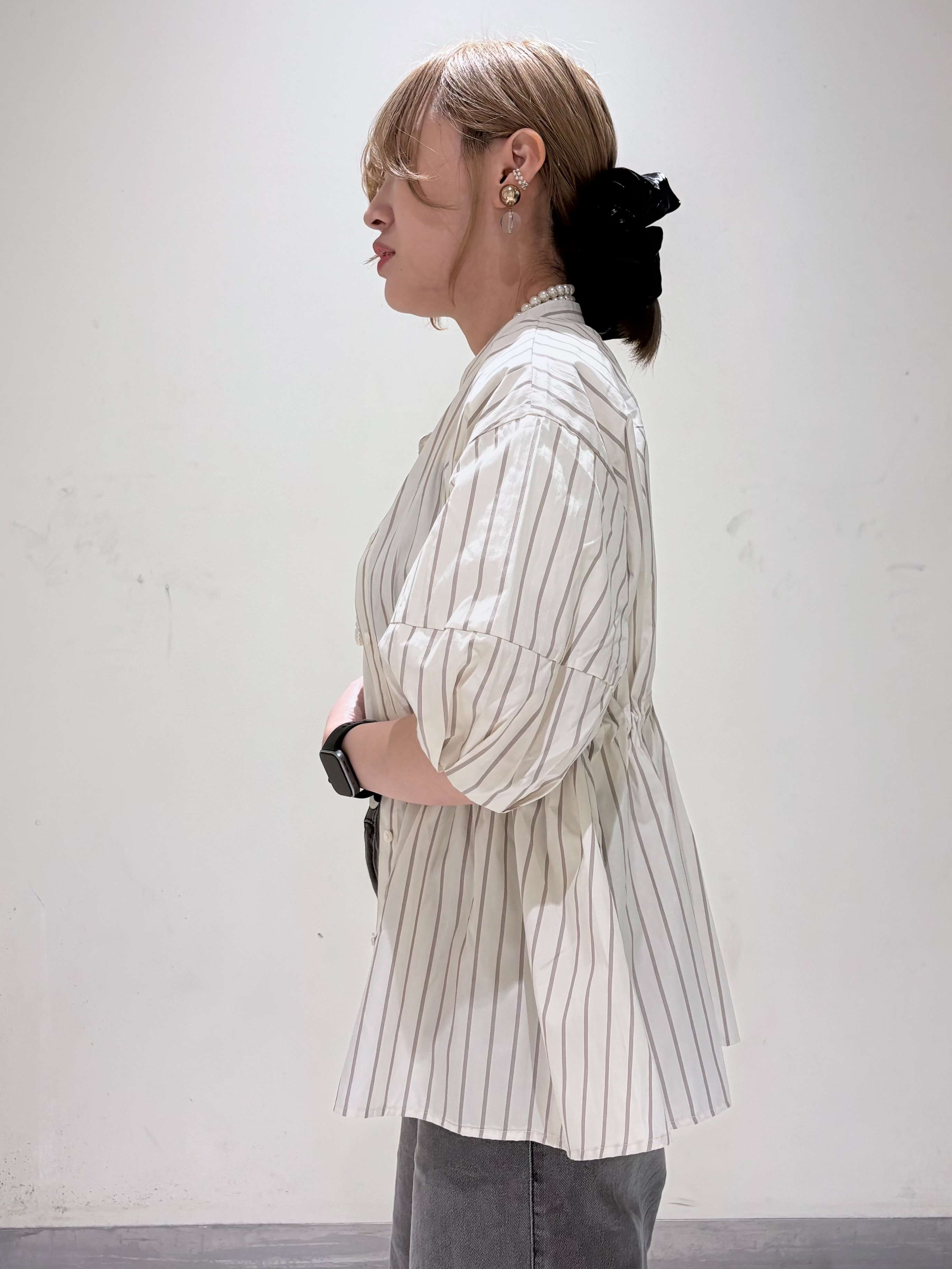 みきちぃさんの「OPAQUE.CLIP｜ストライプ ペプラムブラウス【洗濯機OK】」を使ったコーディネート