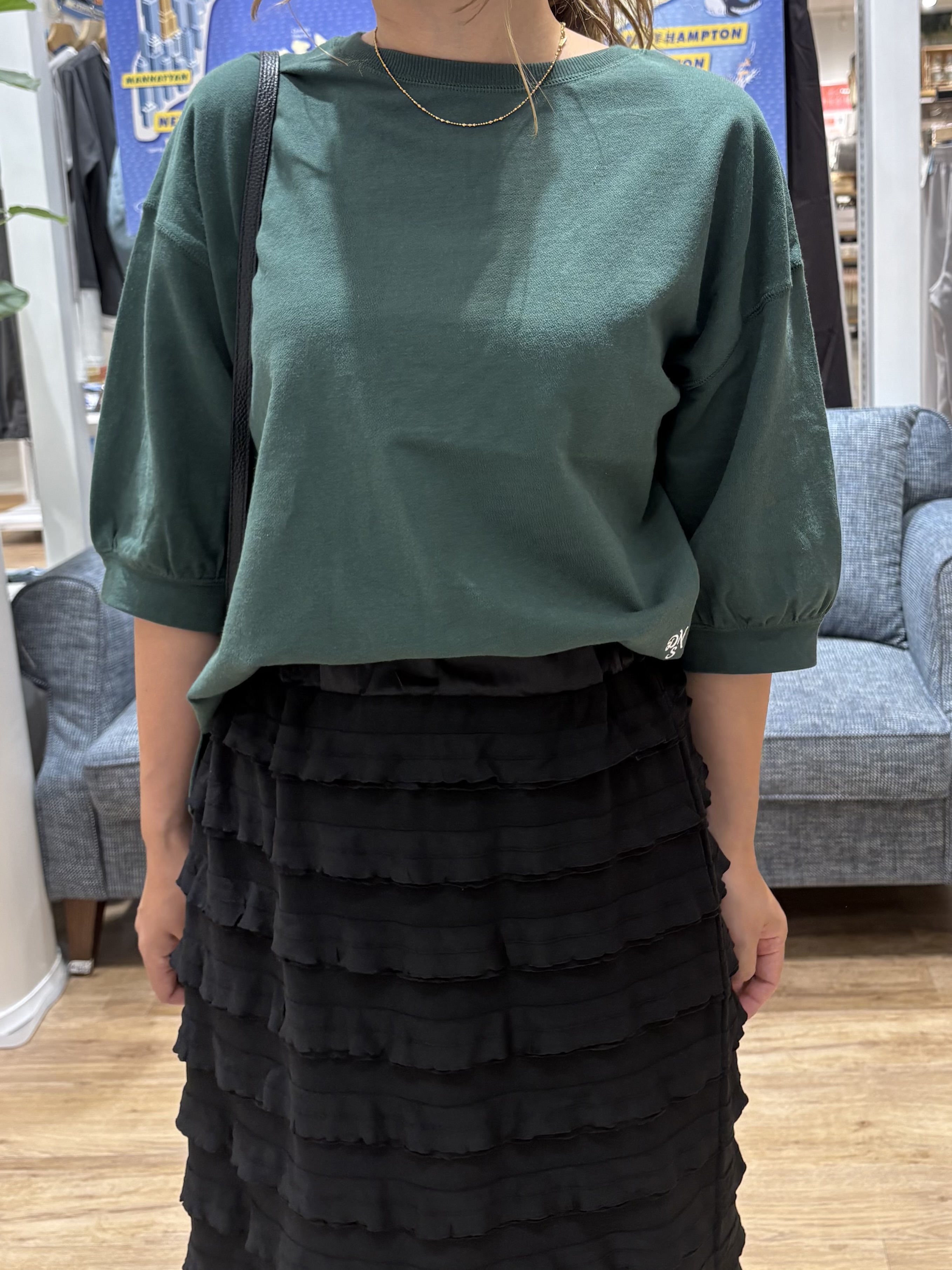 yuinaさんの「Dessin｜バックヘンリーカットソー5分袖」を使ったコーディネート