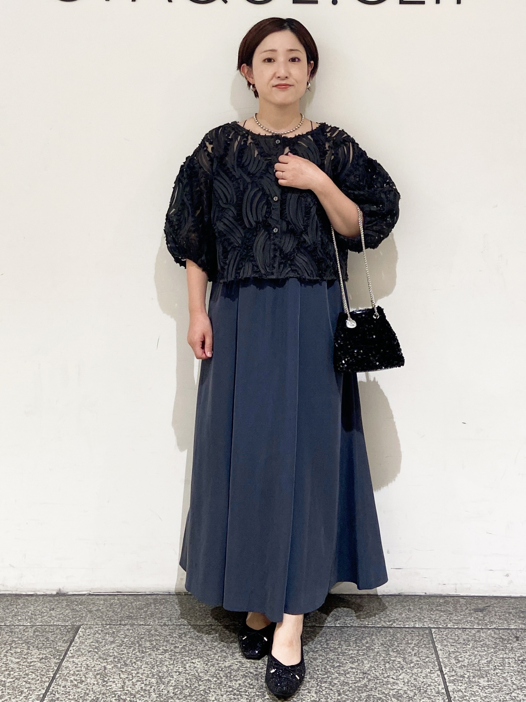 MIHOさんの「OPAQUE.CLIP｜2WAY衿ドッキングニット《洗濯機OK》」を使ったコーディネート