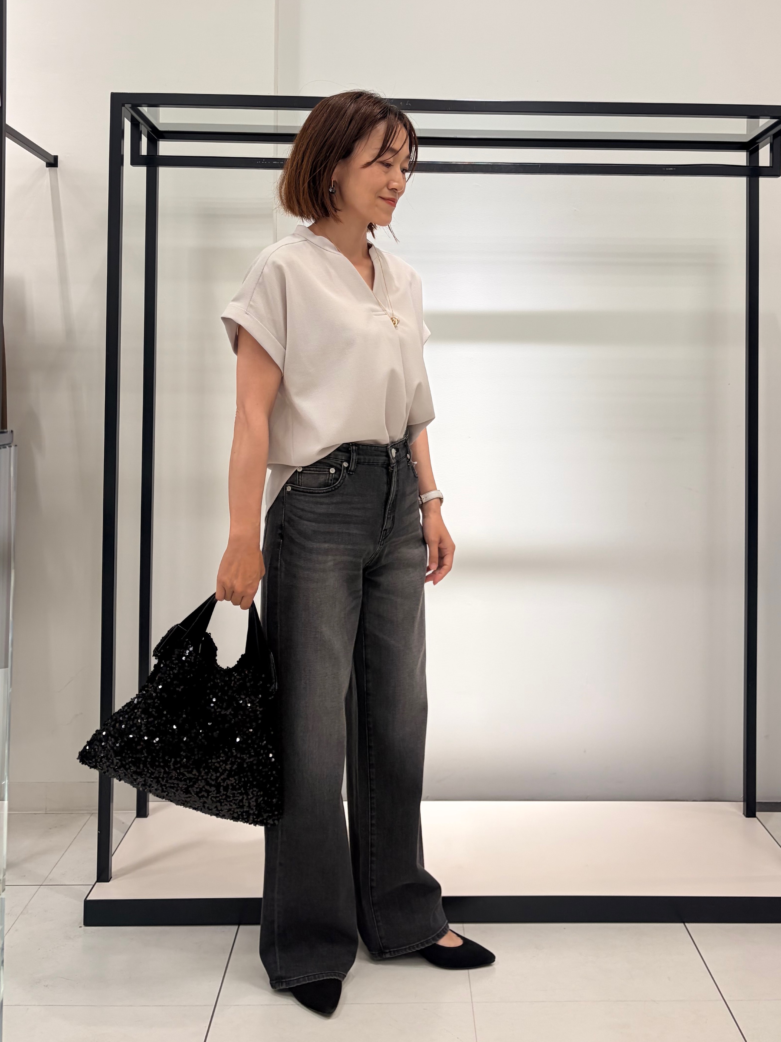 Mikiさんの「UNTITLED｜【セットアップ可/通気性/UVカット】エアリークールブラウス」を使ったコーディネート