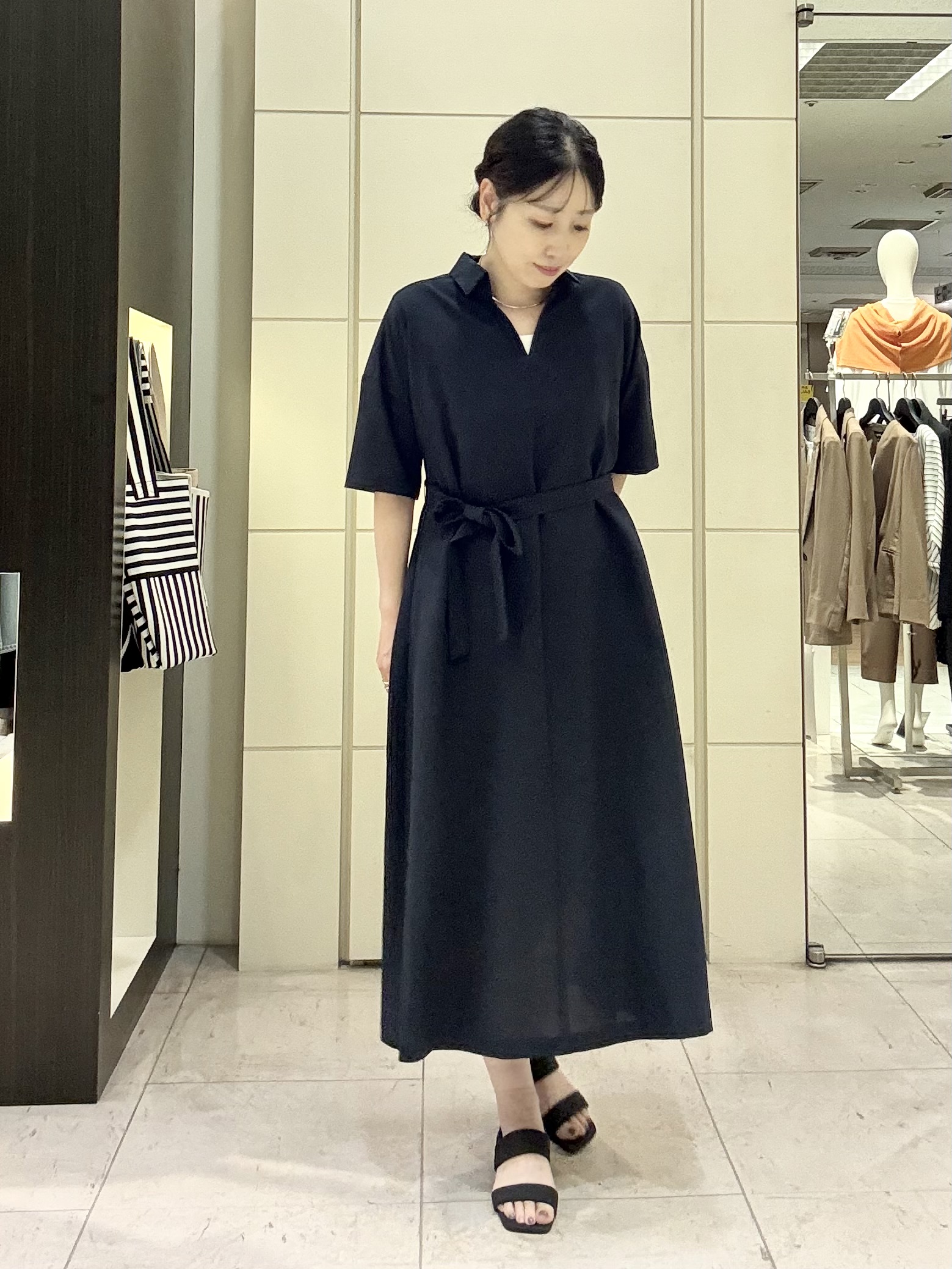 mori.さんの「UNTITLED｜【残暑も快適/UVカット/接触冷感】エアリークールワンピース」を使ったコーディネート