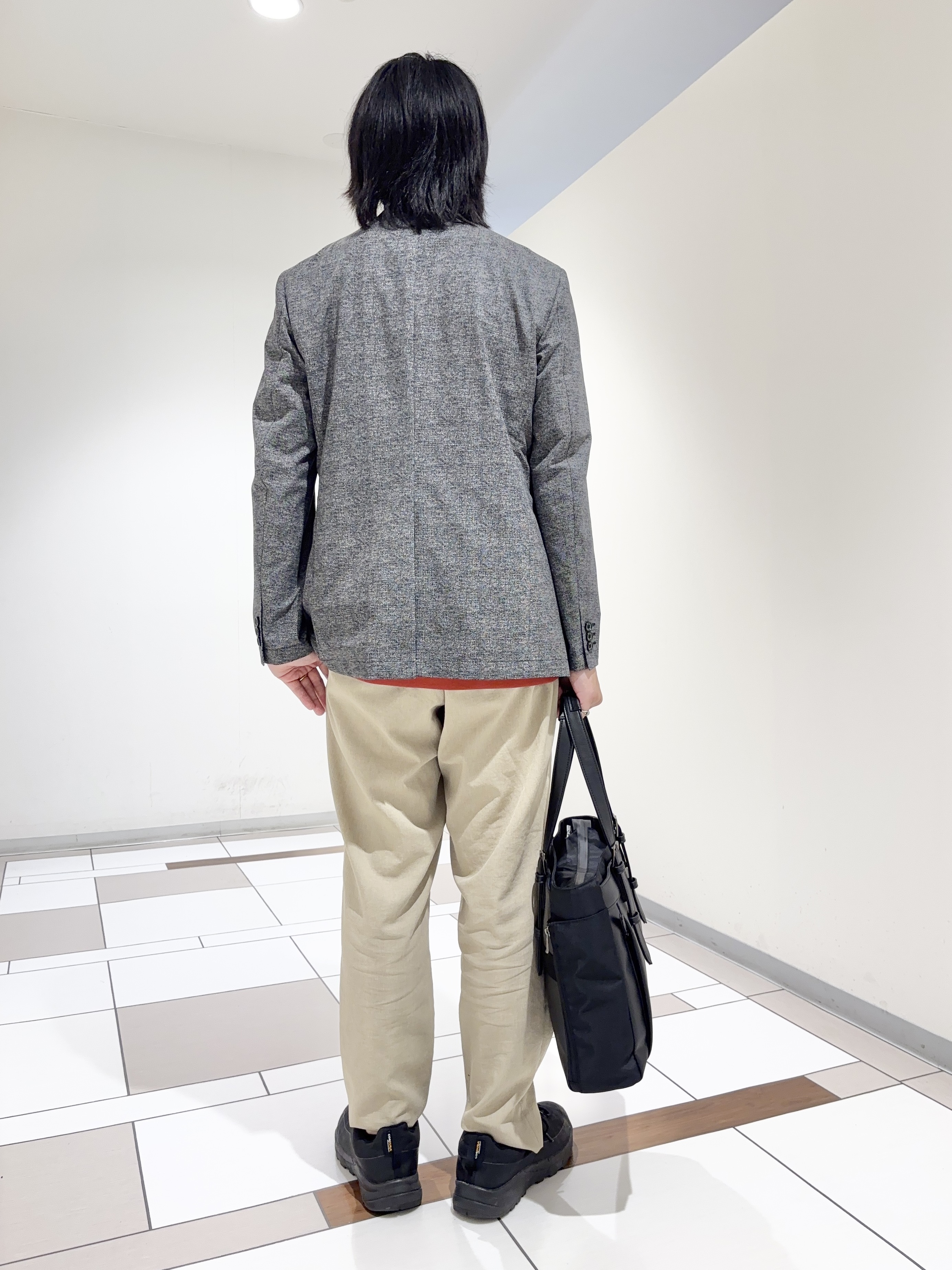 及川さんの「TAKEO KIKUCHI｜【抗菌防臭】COOL DOTS（R）ドビープリント ジャケット」を使ったコーディネート