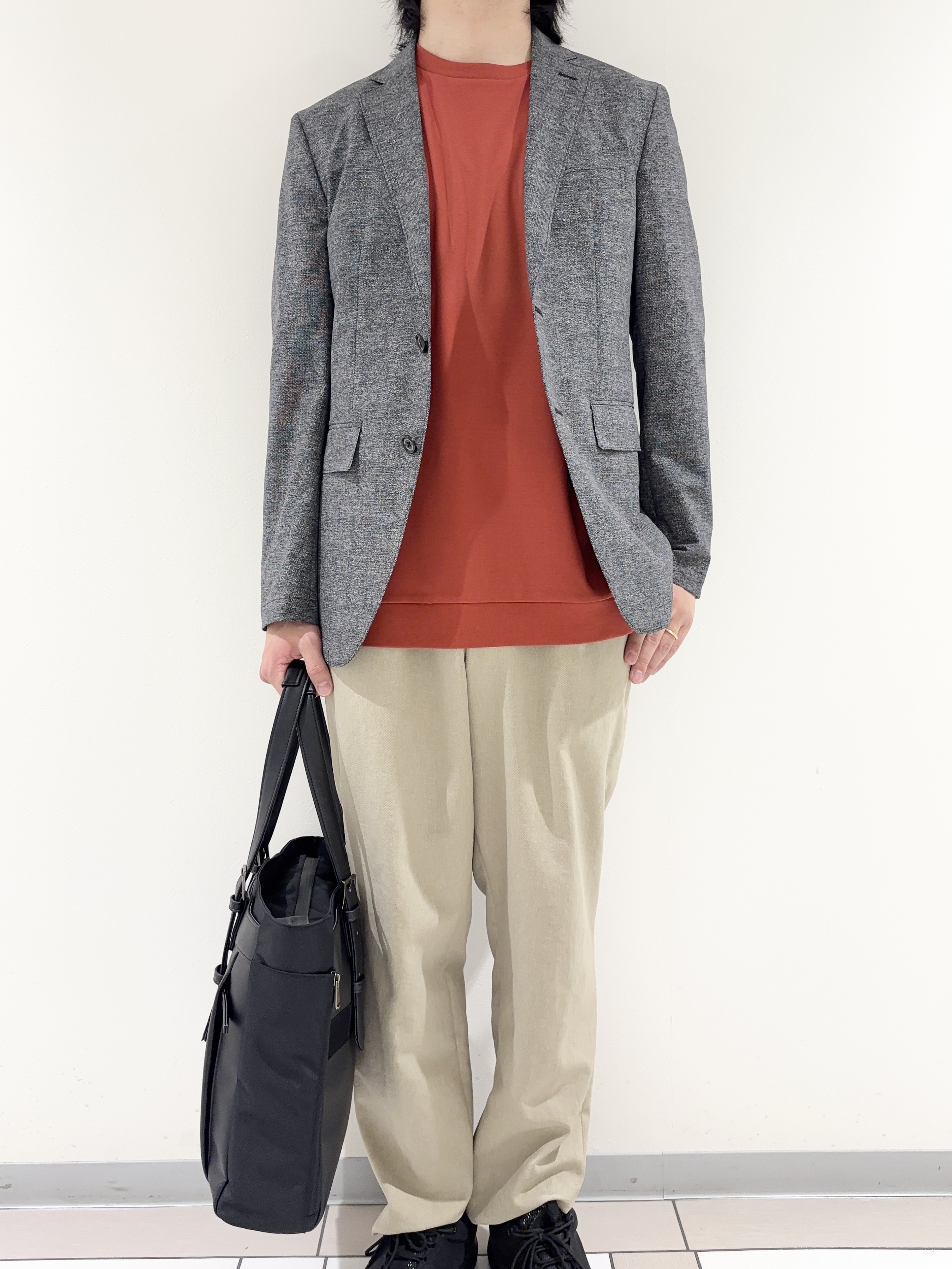 及川さんの「TAKEO KIKUCHI｜【抗菌防臭】COOL DOTS（R）ドビープリント ジャケット」を使ったコーディネート
