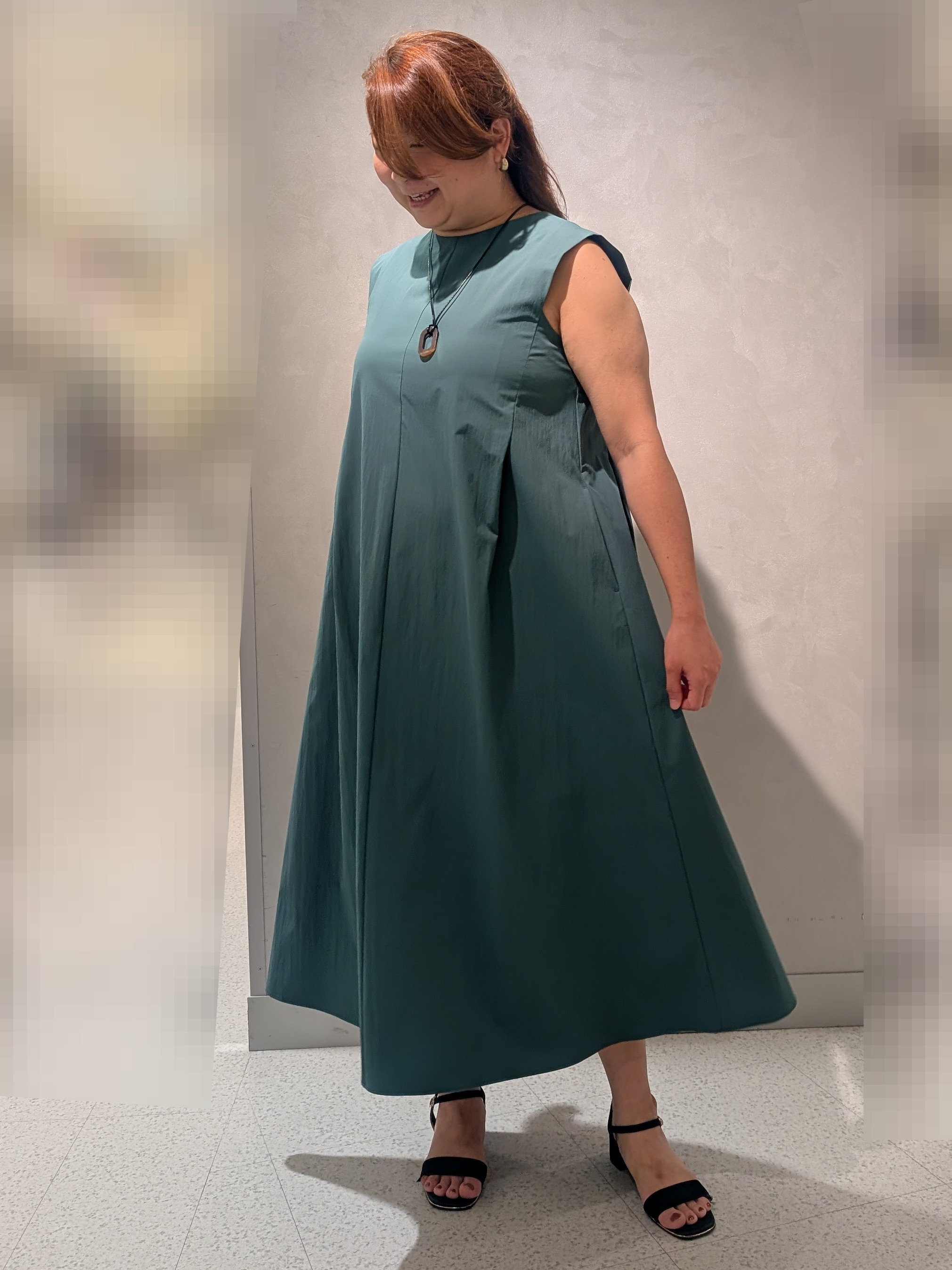 ようこさんの「UNTITLED｜【接触冷感/UVカット/吸水速乾】Aラインロングワンピース」を使ったコーディネート