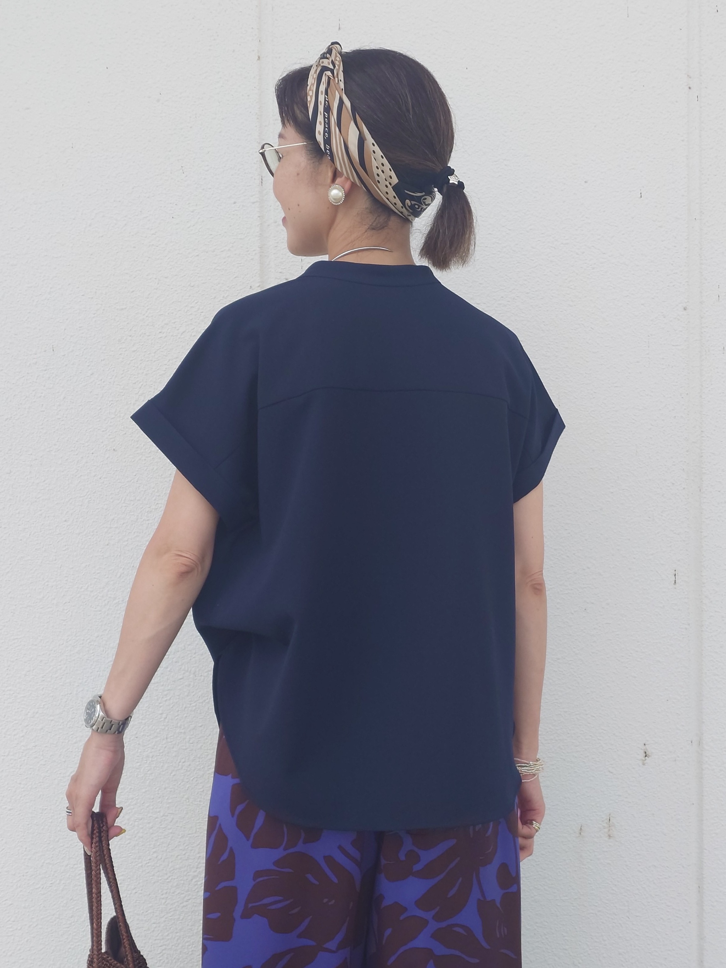 MUTSUKOさんの「UNTITLED｜【セットアップ可/通気性/UVカット】エアリークールブラウス」を使ったコーディネート