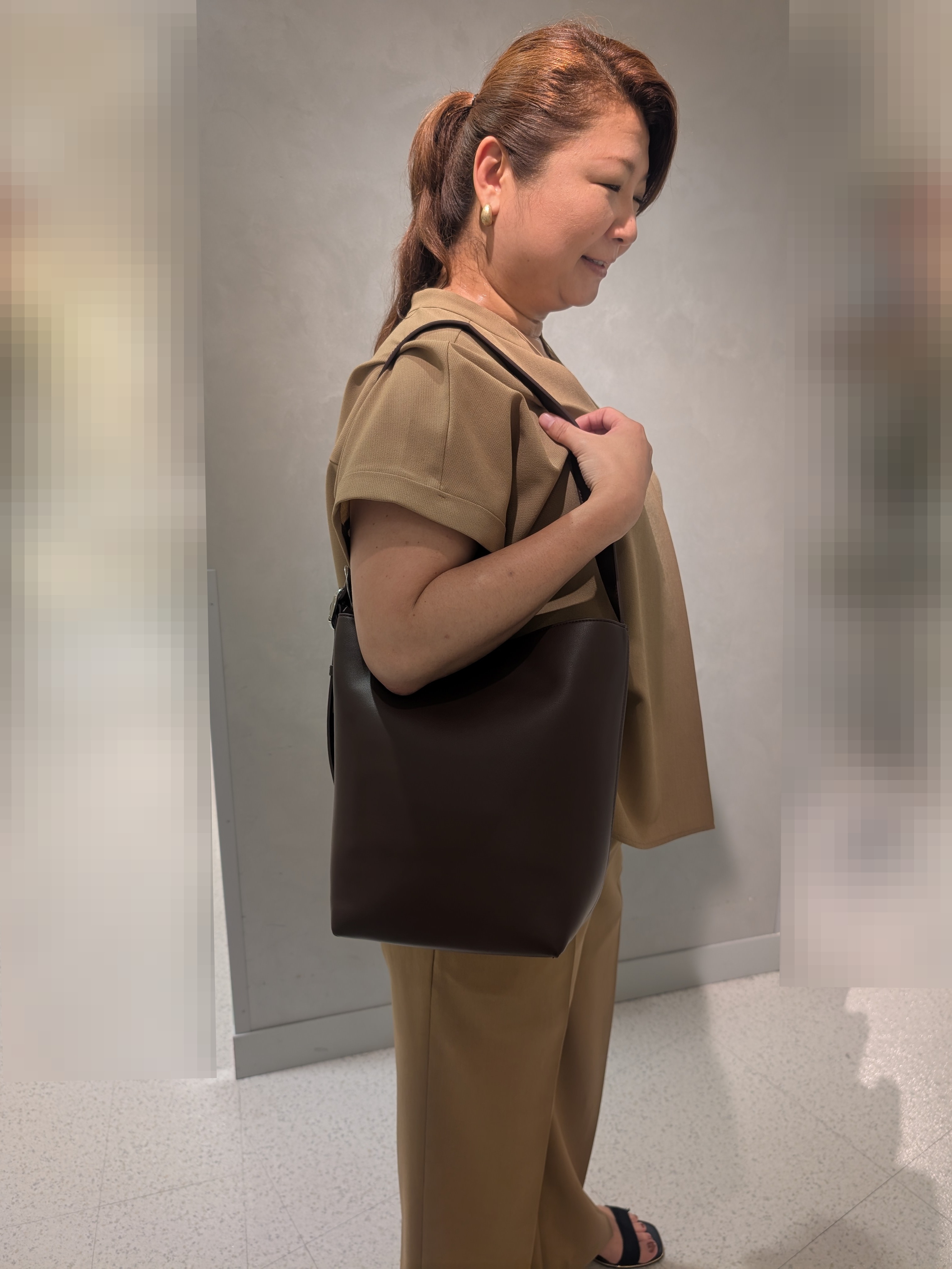 ようこさんの「UNTITLED｜【セットアップ可/通気性/UVカット】エアリークールブラウス」を使ったコーディネート