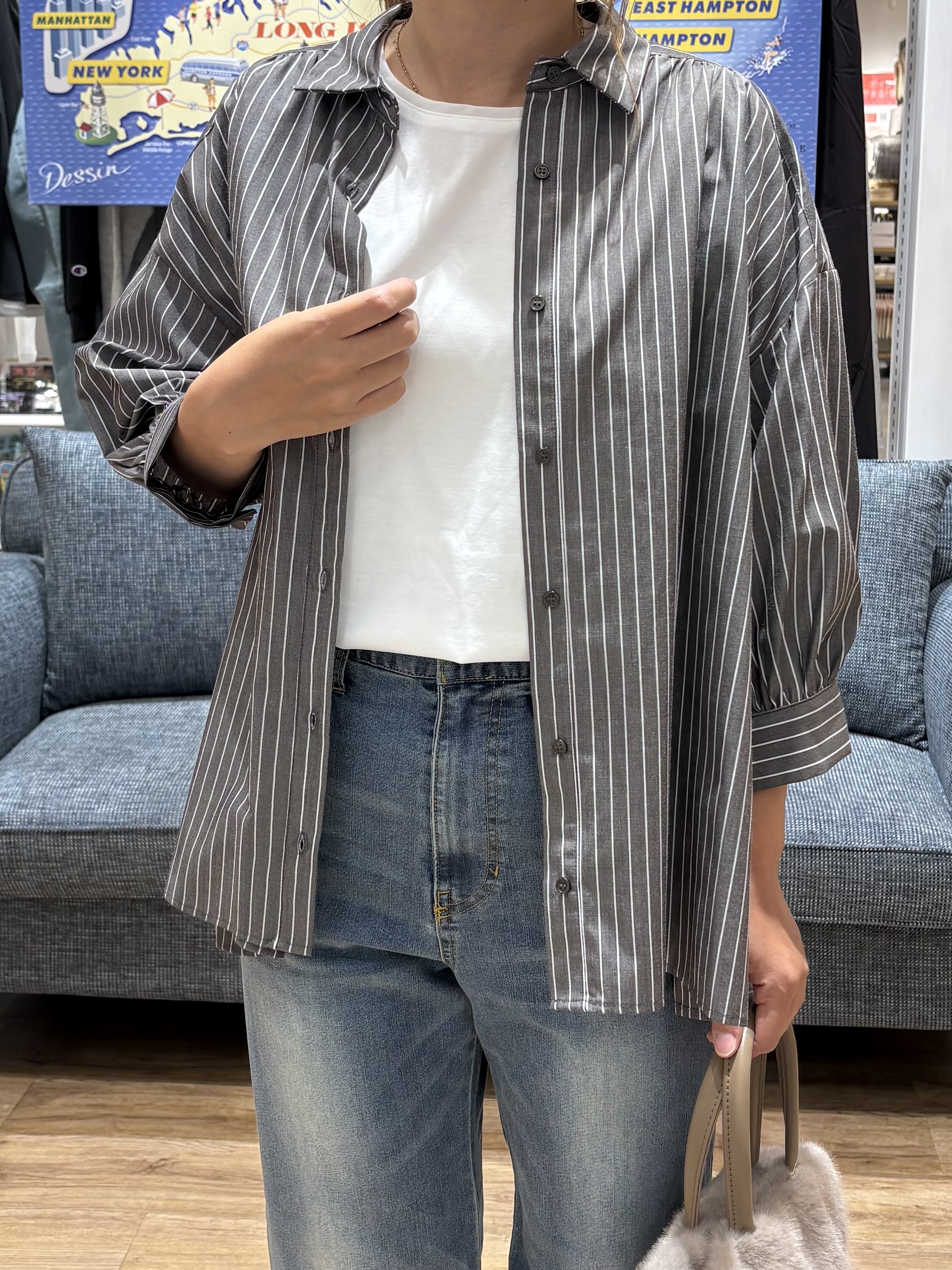 yuinaさんの「Dessin｜【UVカット】ギャザースリーブストライプシャツ6分袖」を使ったコーディネート
