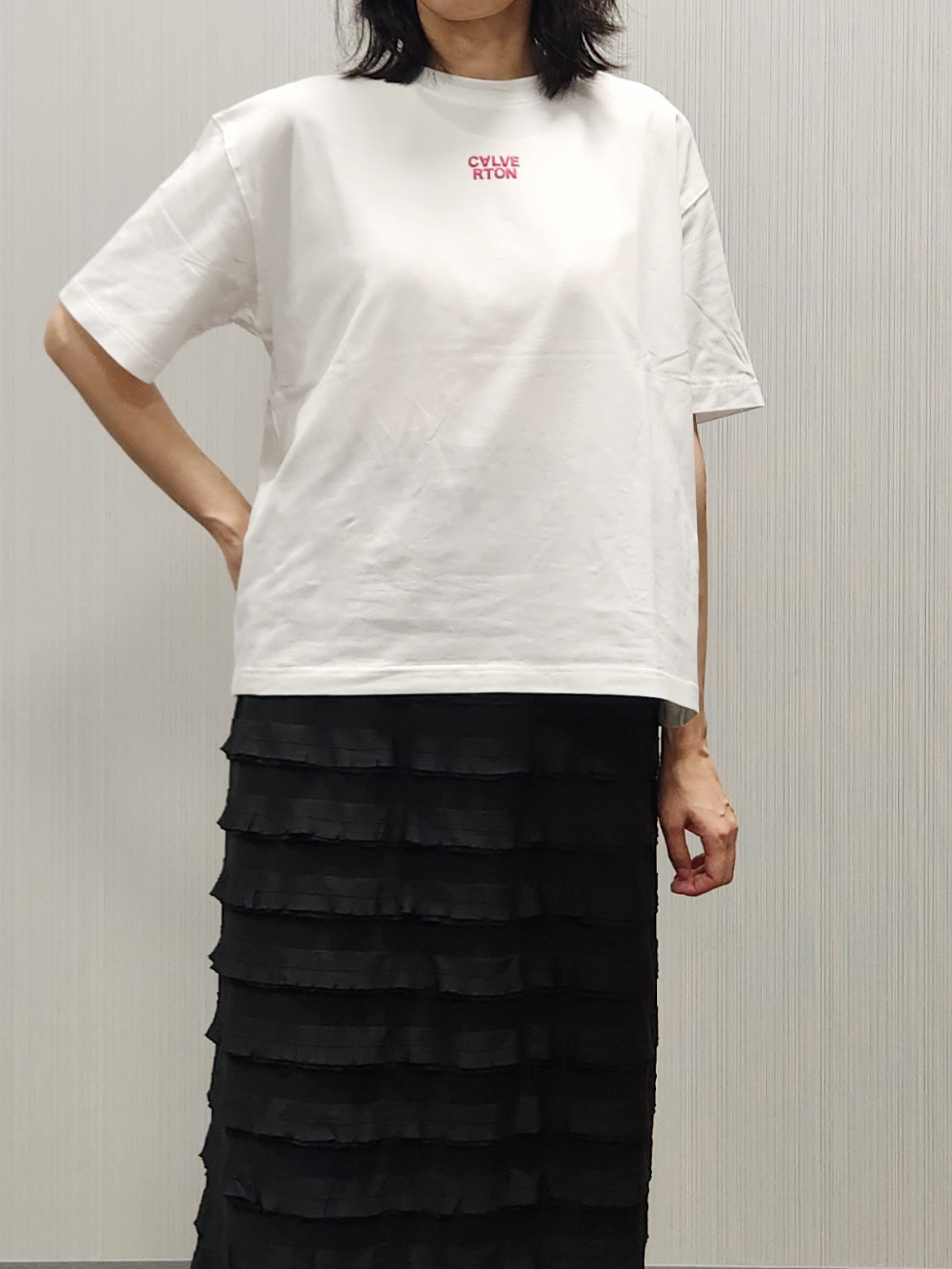 naraさんの「Dessin｜グラフィックデザイン Tシャツ」を使ったコーディネート