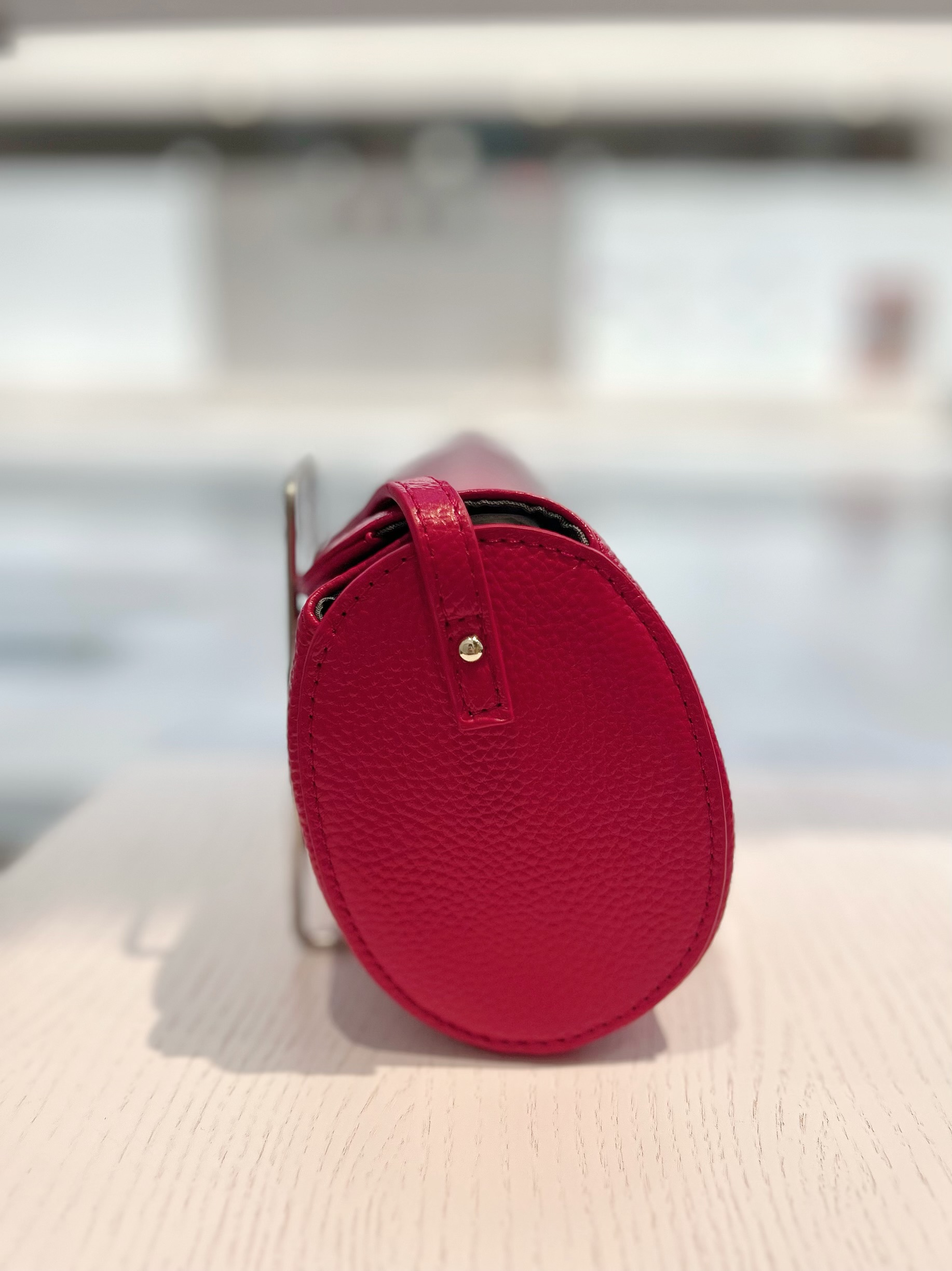 YOUKOさんの「Dessin｜【軽量】本革バレル型ショルダーバッグ」を使ったコーディネート