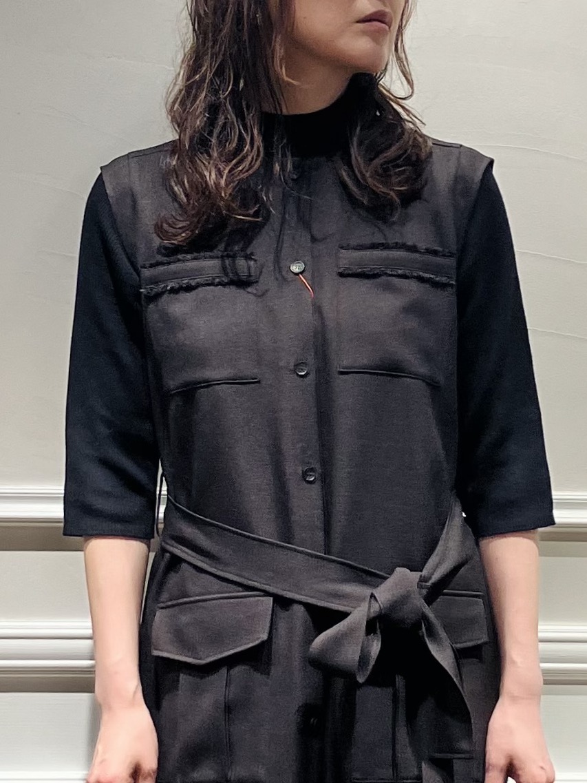 TSUKUIさんの「DRESSTERIOR｜ウォッシャブルツイードライクワンピース」を使ったコーディネート