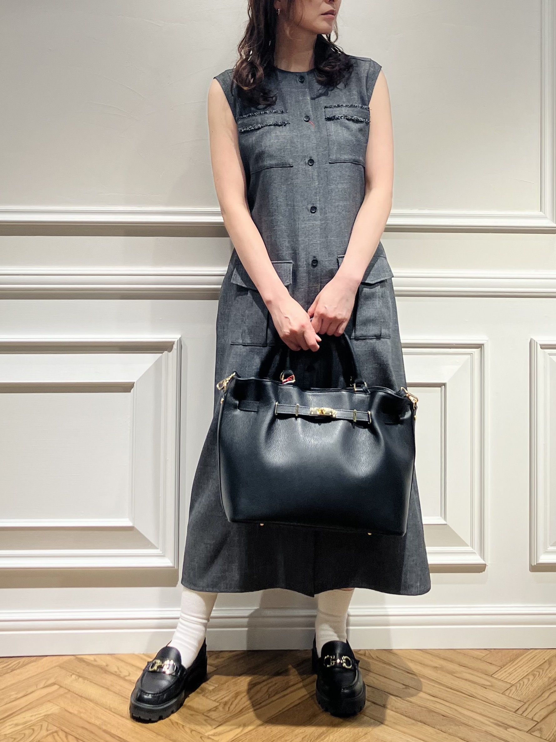 TSUKUIさんの「DRESSTERIOR｜ウォッシャブルツイードライクワンピース」を使ったコーディネート