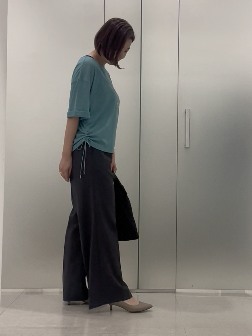 まどかさんの「UNTITLED｜ドロストプルオーバージャージ」を使ったコーディネート