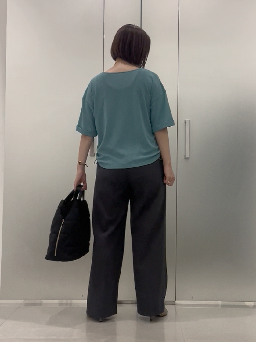 まどかさんの「UNTITLED｜ドロストプルオーバージャージ」を使ったコーディネート