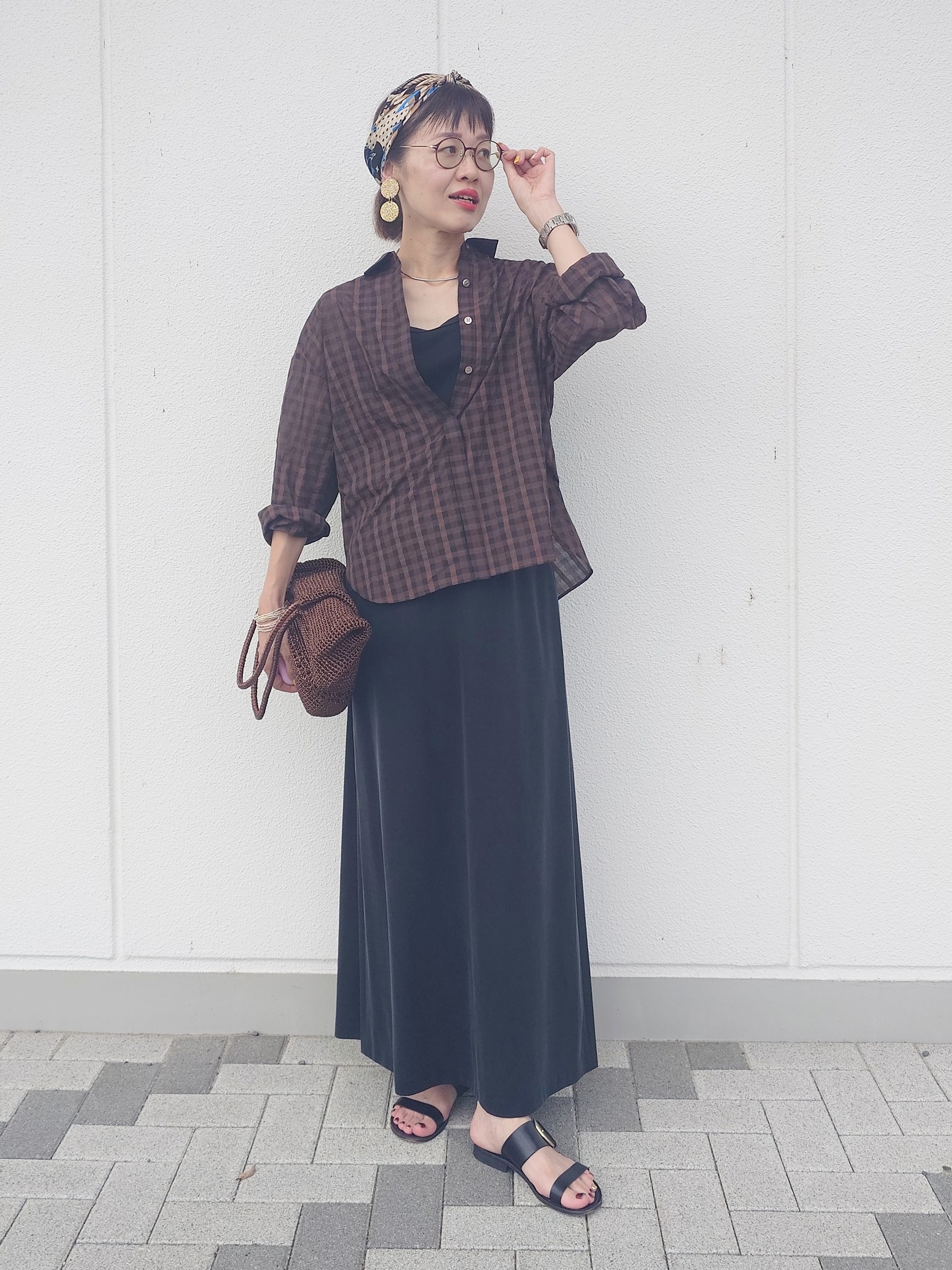 MUTSUKOさんの「UNTITLED｜シアーチェックシャツブラウス」を使ったコーディネート