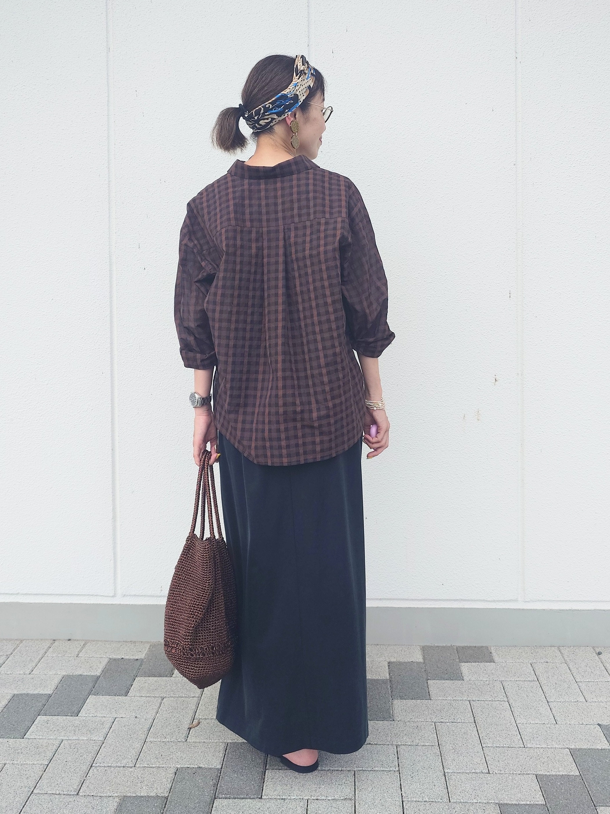 MUTSUKOさんの「UNTITLED｜シアーチェックシャツブラウス」を使ったコーディネート