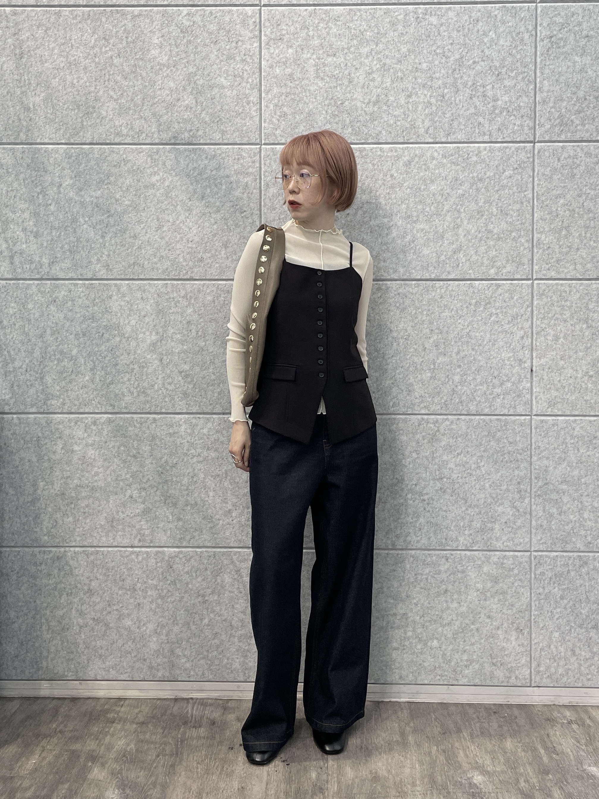 mikuさんの「INDIVI｜Comfy Set Up｜キャミジレ【セットアップ対応／通勤／カセット服】」を使ったコーディネート