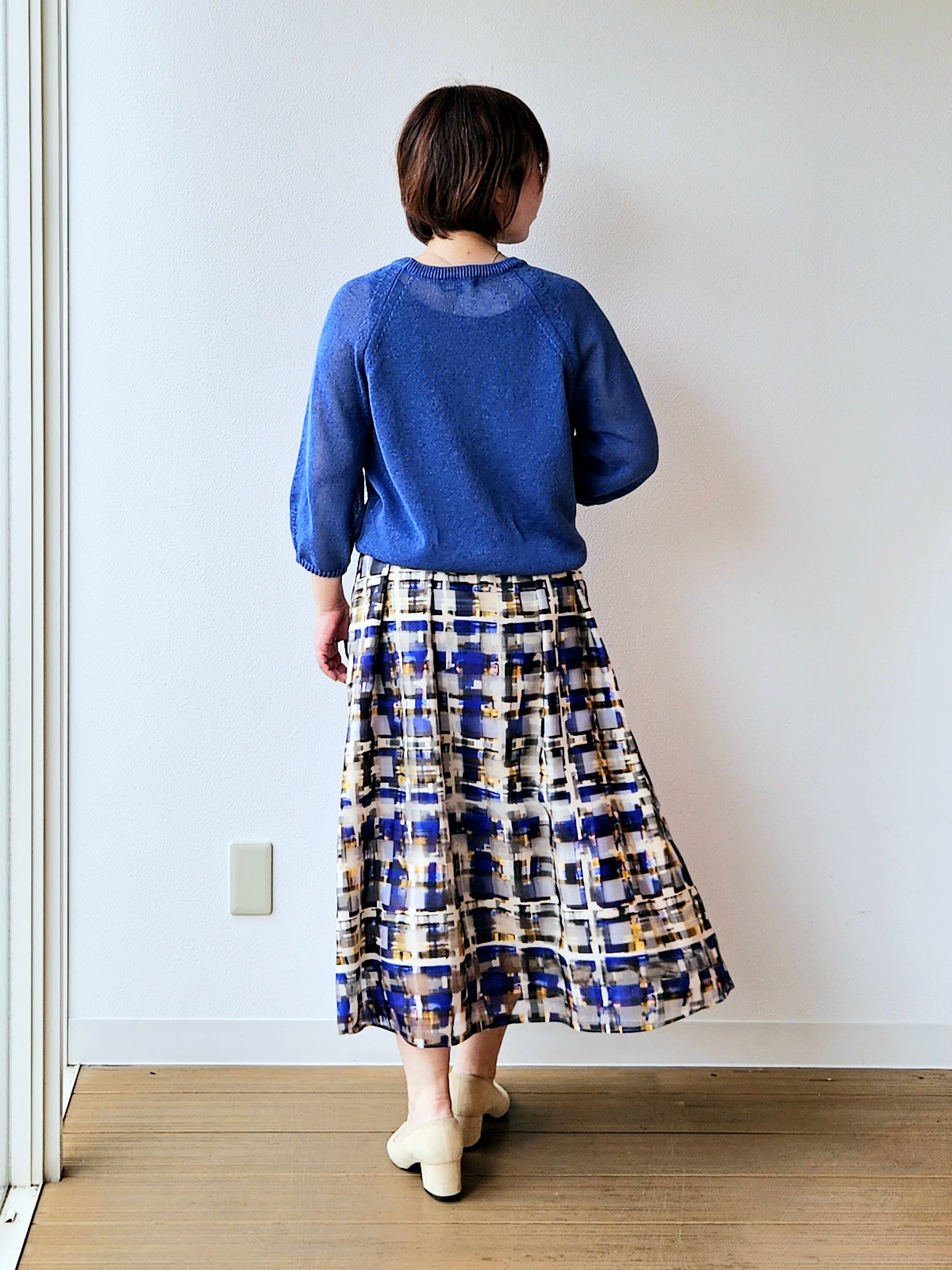 やじまさんの「UNTITLED｜【洗える/ゆったり】クルーネックドライニット」を使ったコーディネート