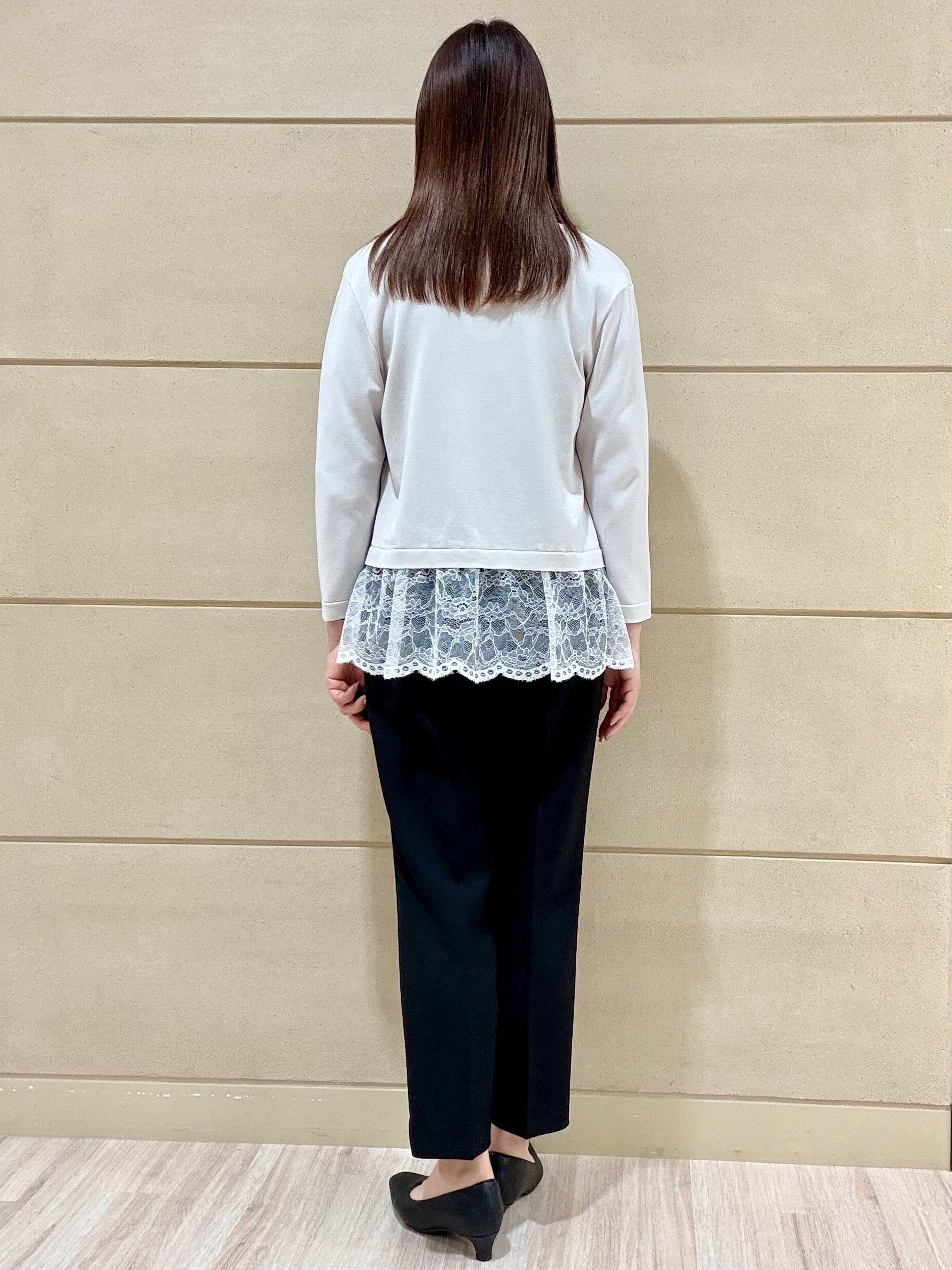 Marさんの「Reflect｜【通勤】きれいめラウンドネックブラウス」を使ったコーディネート