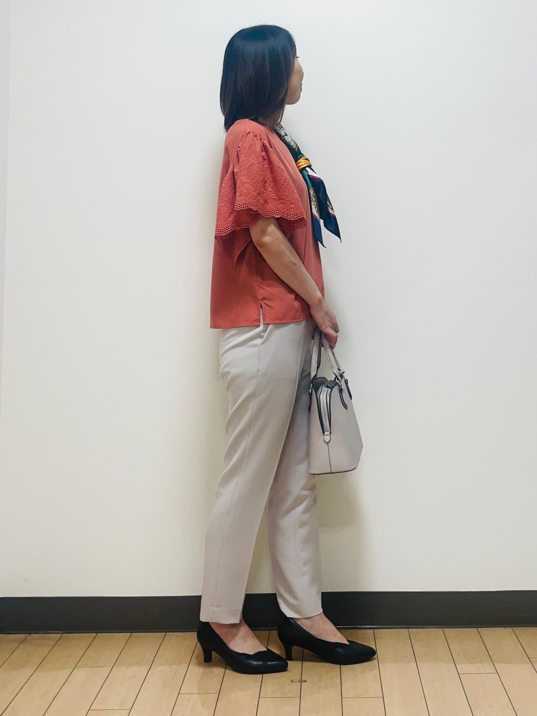 Riiさんの「Reflect｜【通勤◎】スカラップレーススリーブ ブラウス」を使ったコーディネート