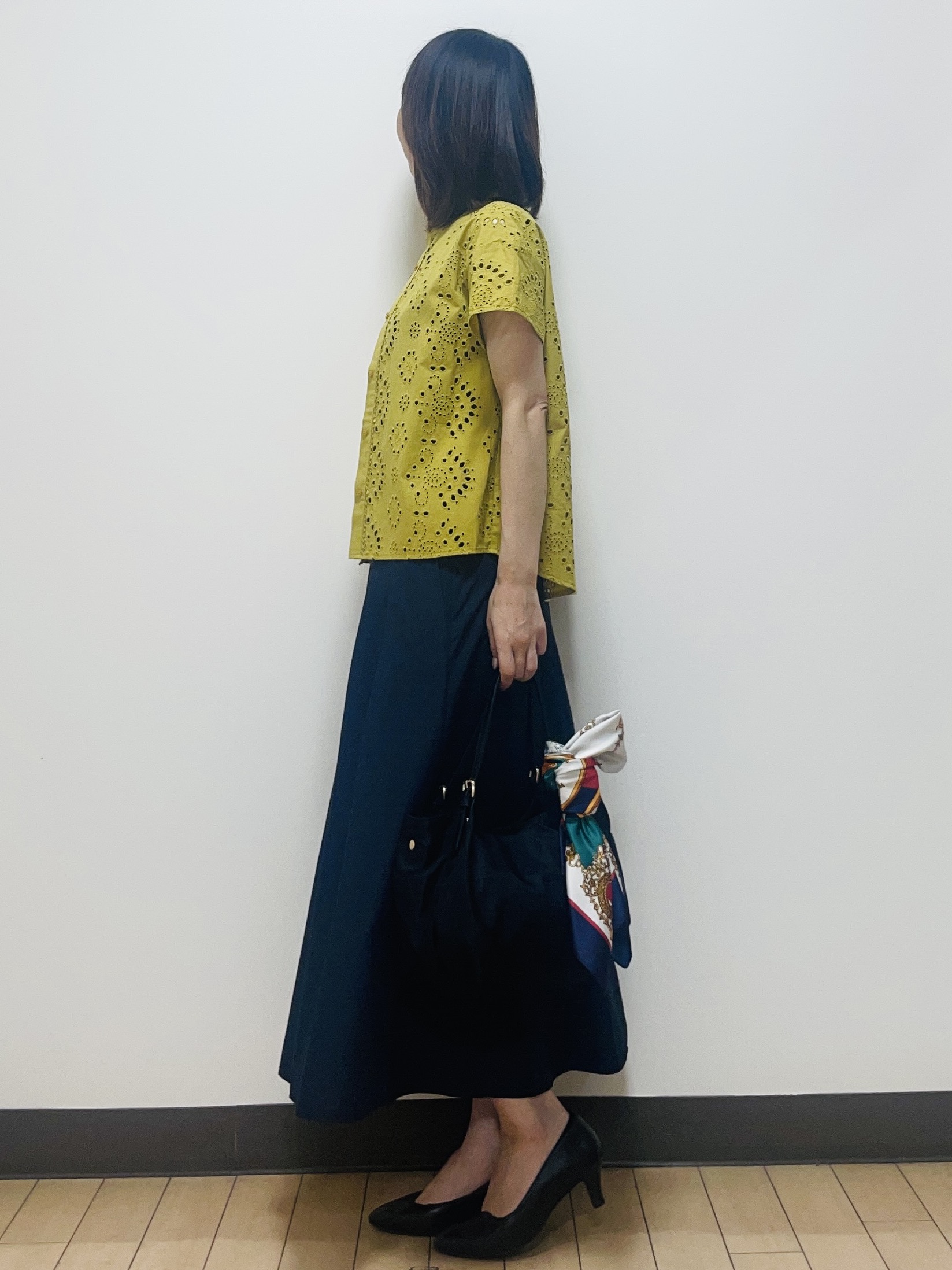 Riiさんの「Reflect｜【通勤◎】カットワーク刺繍レース シャツブラウス」を使ったコーディネート