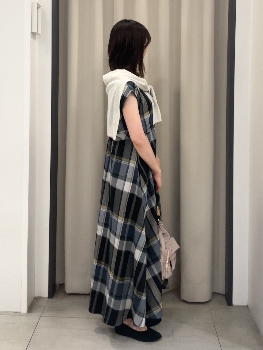Nao さんの「grove｜高評価！【洗える／名品】大人の透け感、シアーカーディガン」を使ったコーディネート