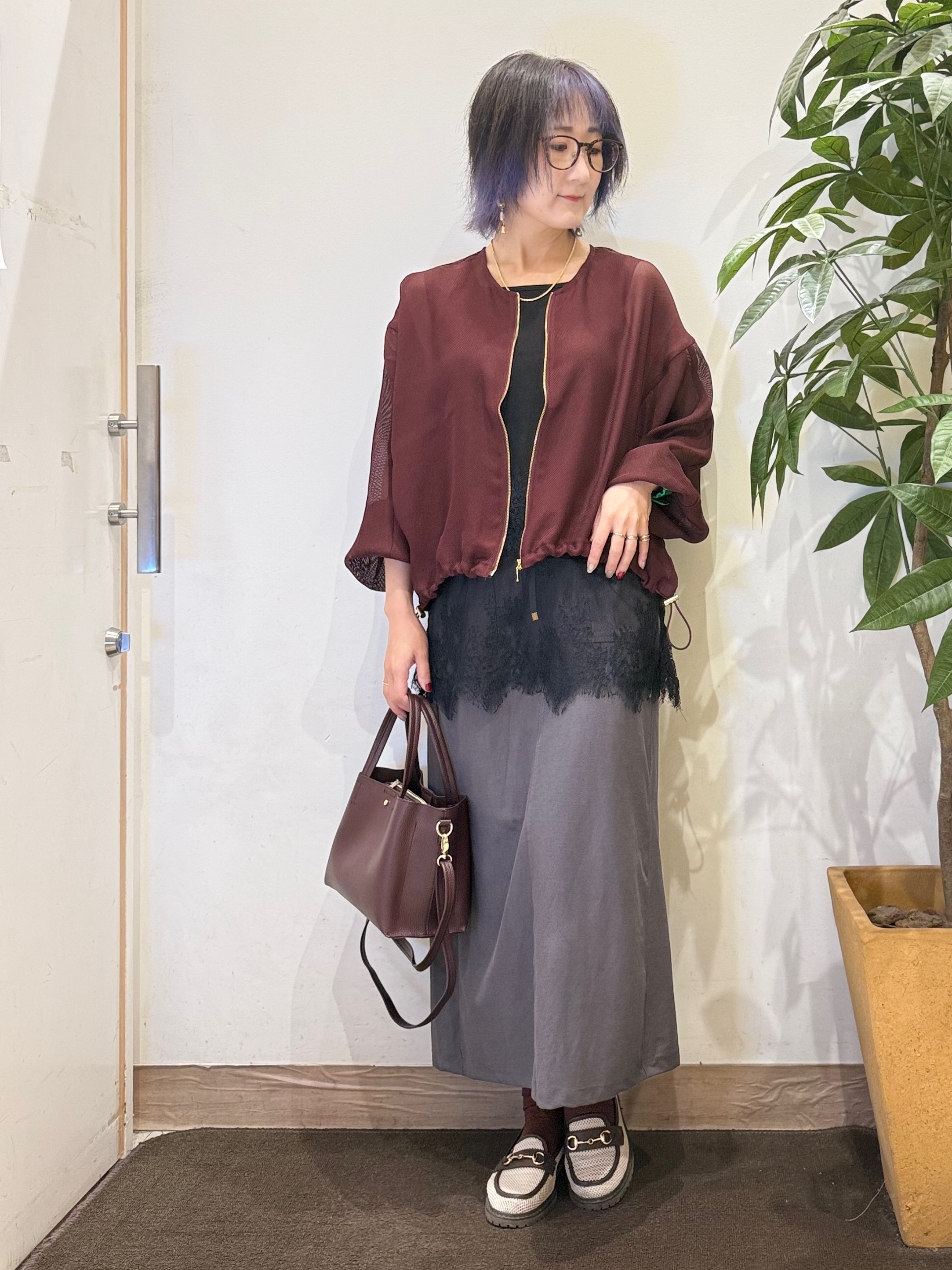 misakiさんの「SHOO･LA･RUE｜【通気性〇/セットアップ可/洗濯機可】メッシュドルマン ジップブルゾン」を使ったコーディネート
