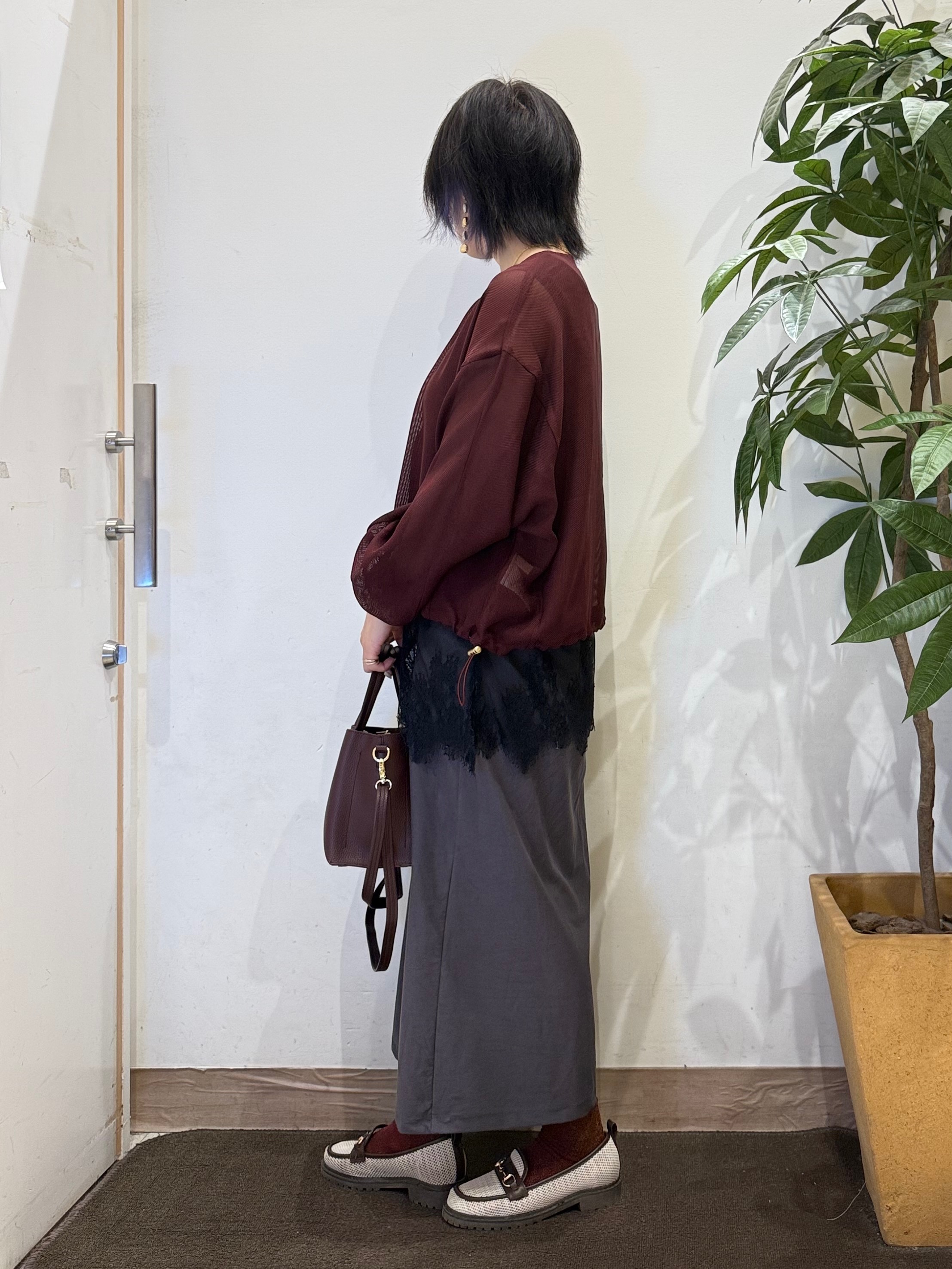 misakiさんの「SHOO･LA･RUE｜【通気性〇/セットアップ可/洗濯機可】メッシュドルマン ジップブルゾン」を使ったコーディネート