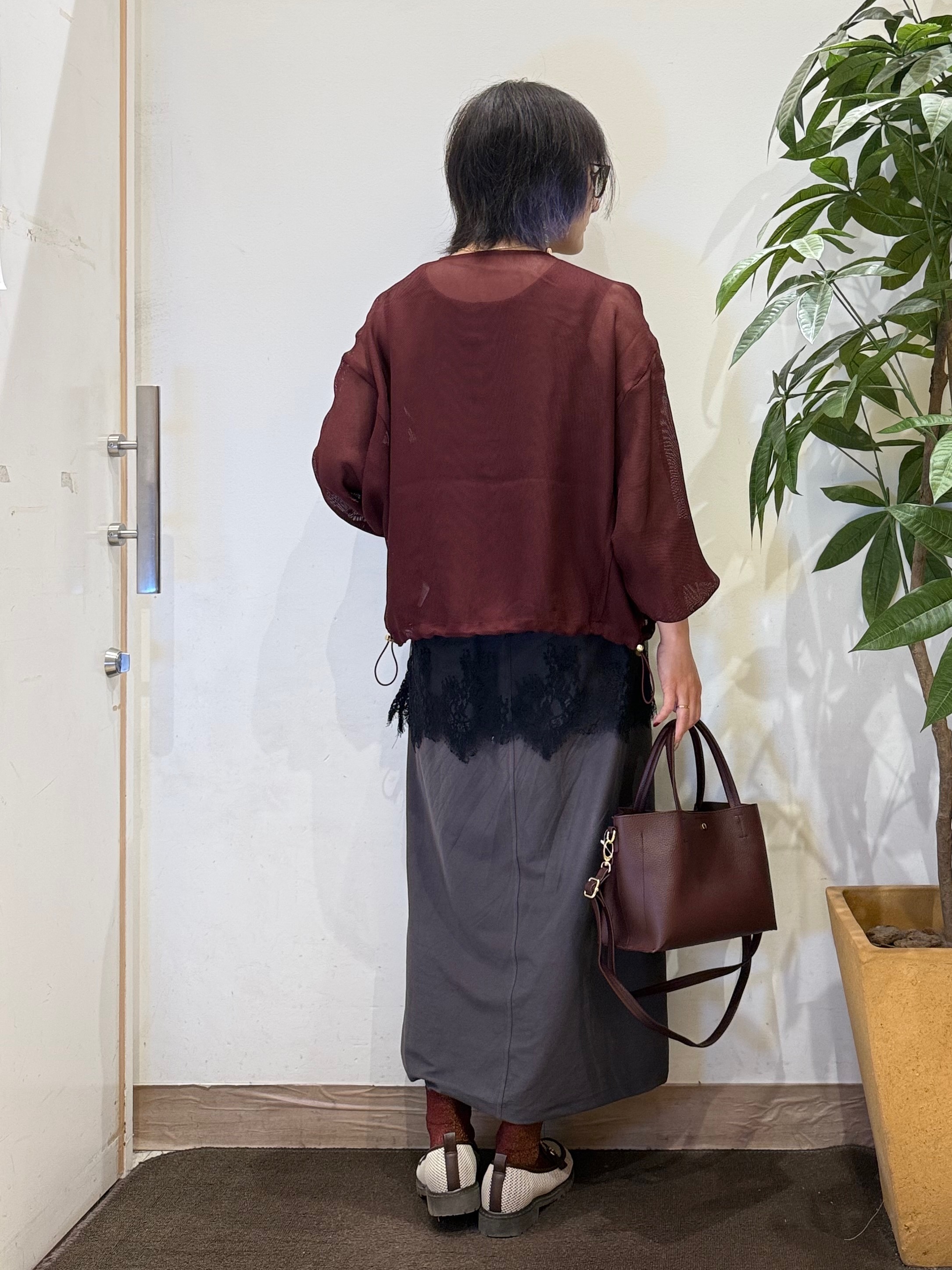 misakiさんの「SHOO･LA･RUE｜【通気性〇/セットアップ可/洗濯機可】メッシュドルマン ジップブルゾン」を使ったコーディネート