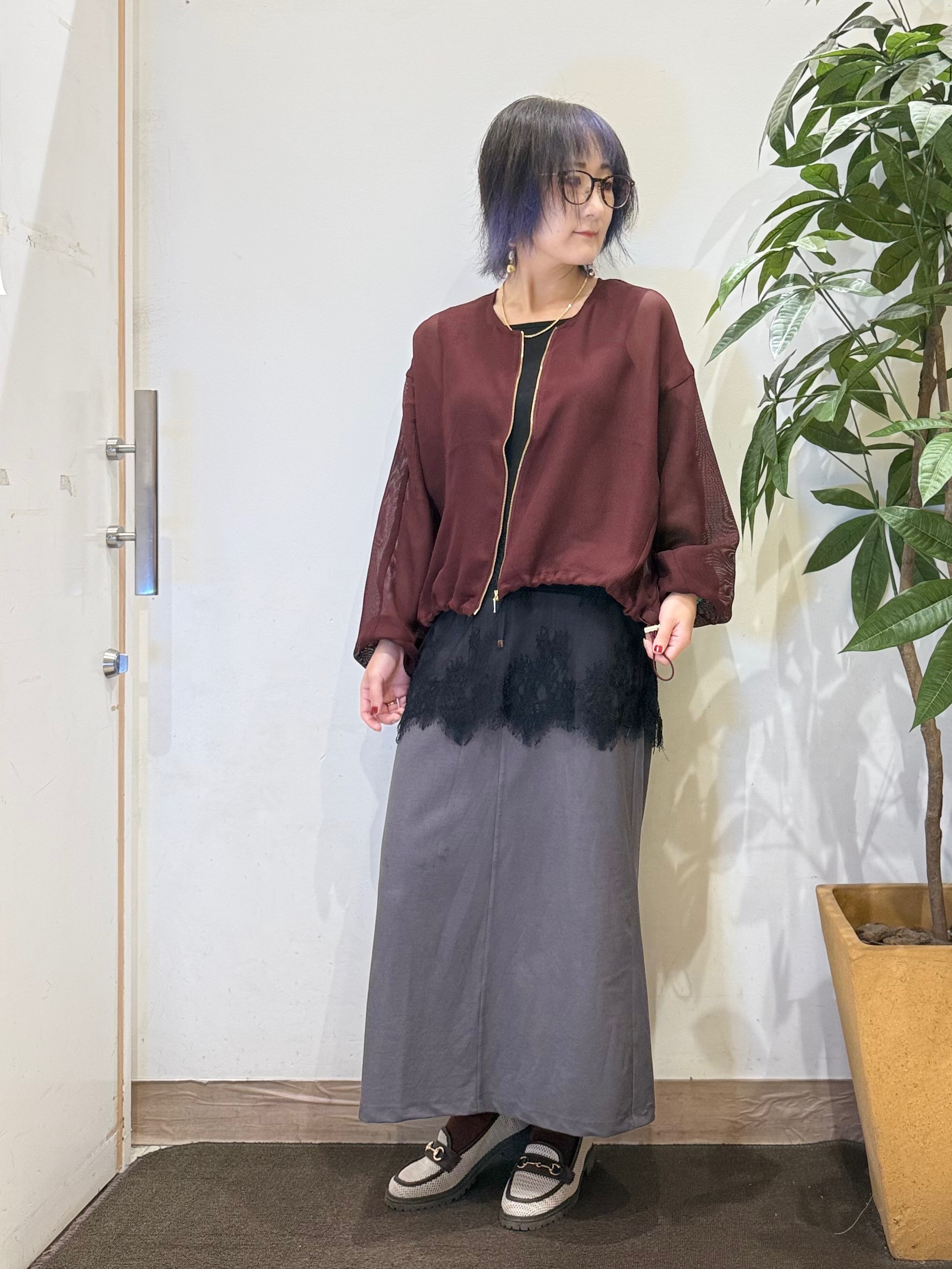 misakiさんの「SHOO･LA･RUE｜【通気性〇/セットアップ可/洗濯機可】メッシュドルマン ジップブルゾン」を使ったコーディネート