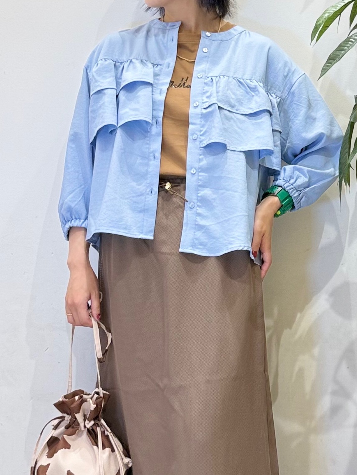 misakiさんの「SHOO･LA･RUE｜フロントティアードブラウス」を使ったコーディネート